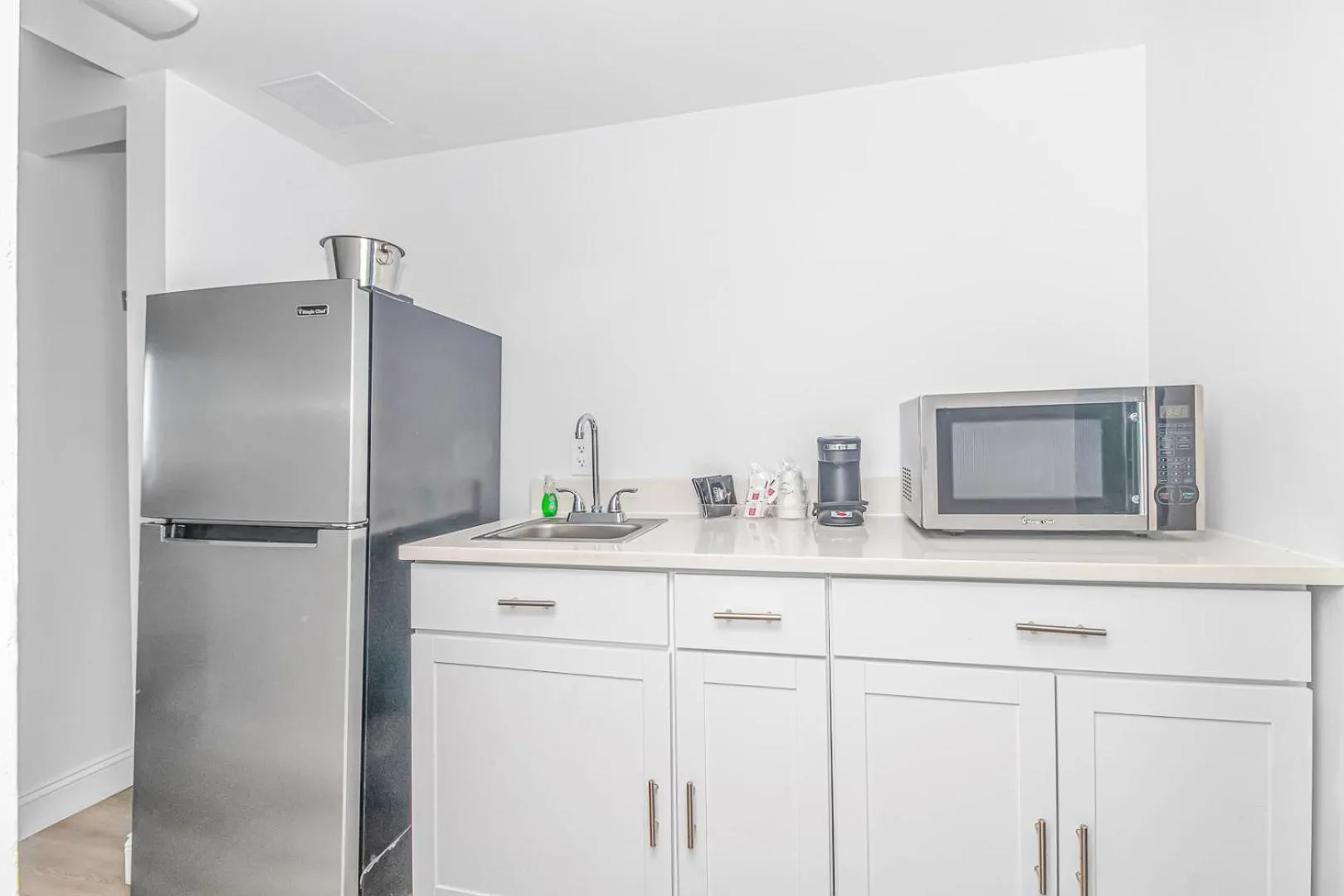 Kitchen or kitchenette in Grande Beach Resort