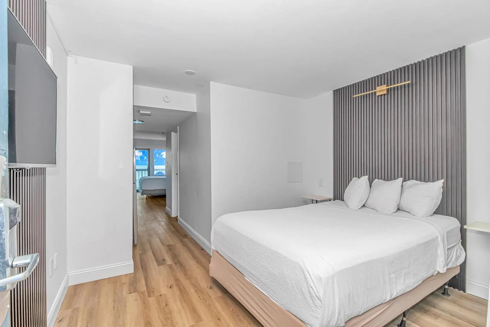 Bed in Grande Beach Resort