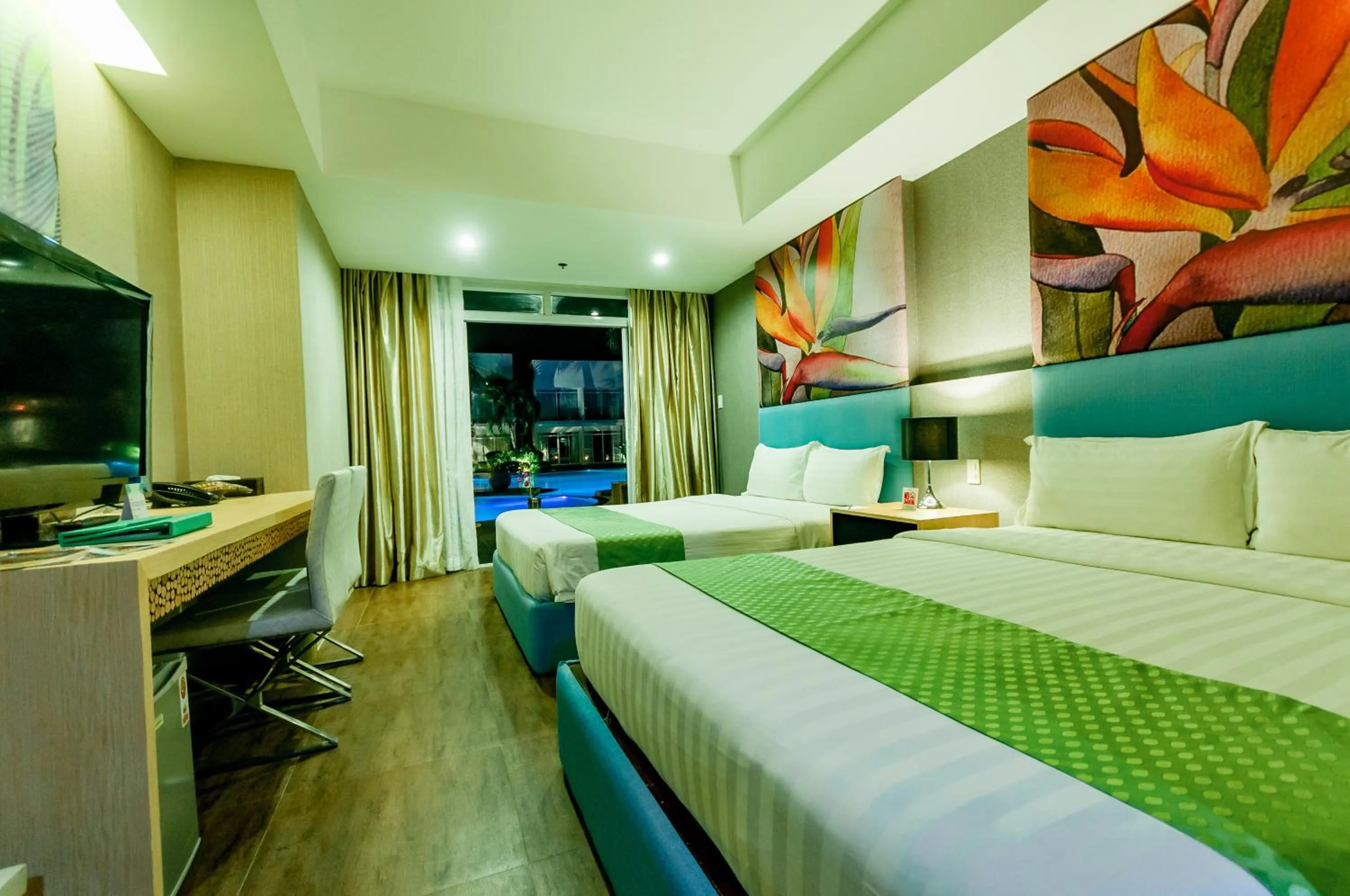 Photo of the whole room, Bed in Aziza Paradise Hotel