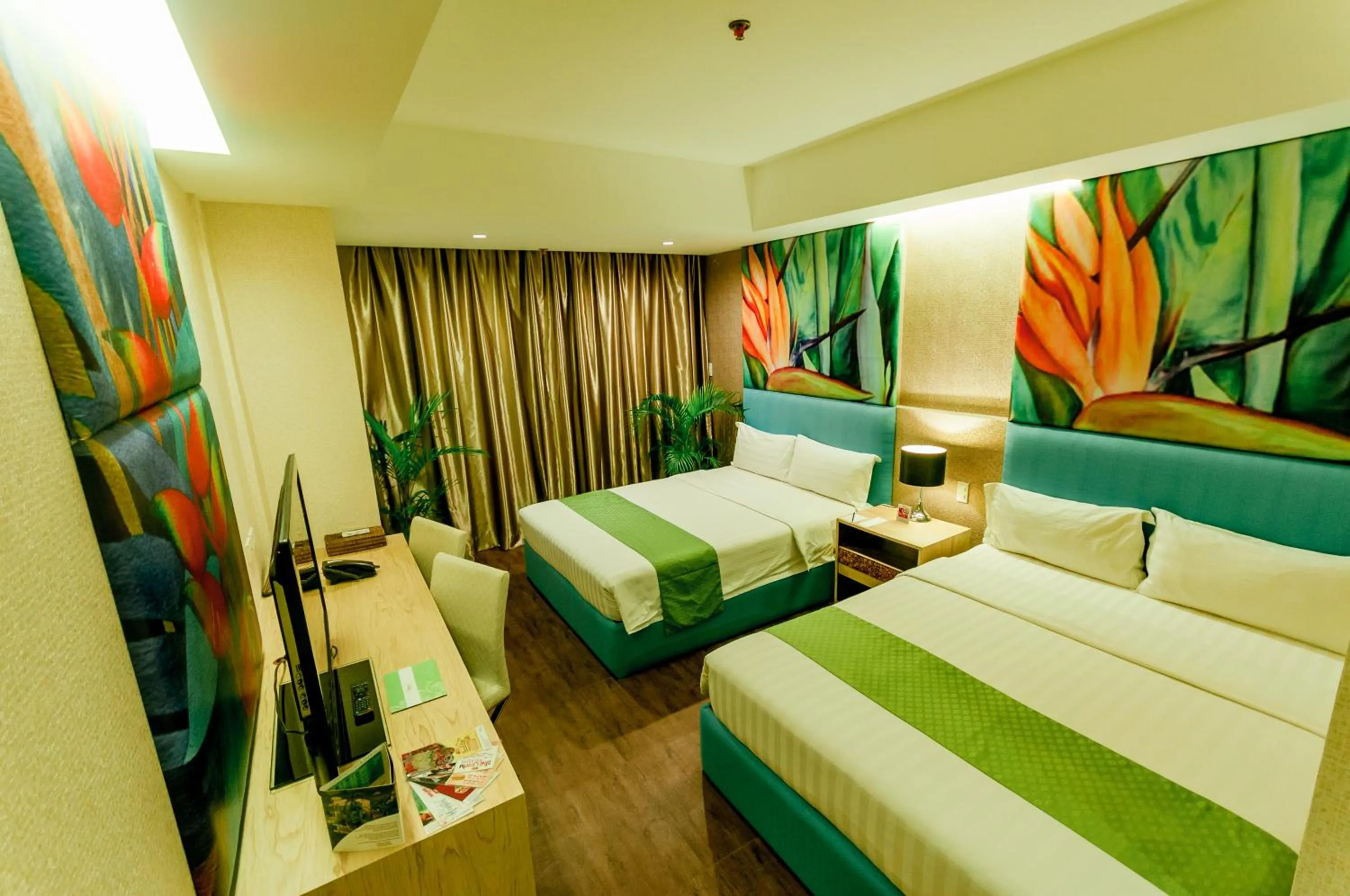 Bed in Aziza Paradise Hotel