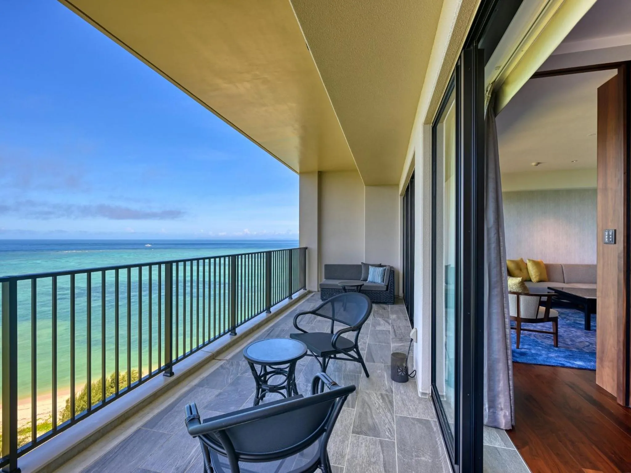 Balcony/Terrace in Ryukyu Hotel & Resort Nashiro Beach