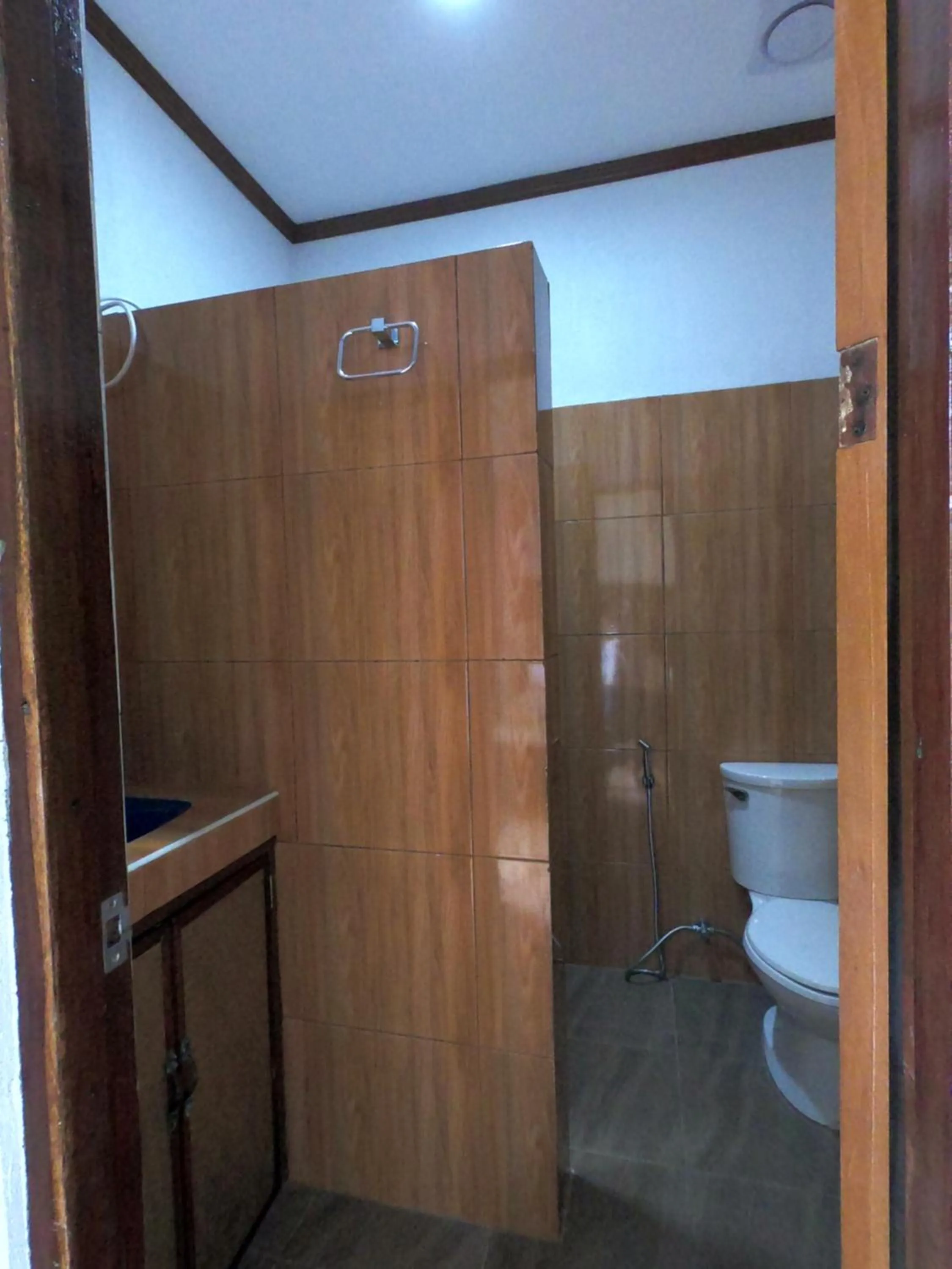 Toilet in El Nido Viewdeck Cottages