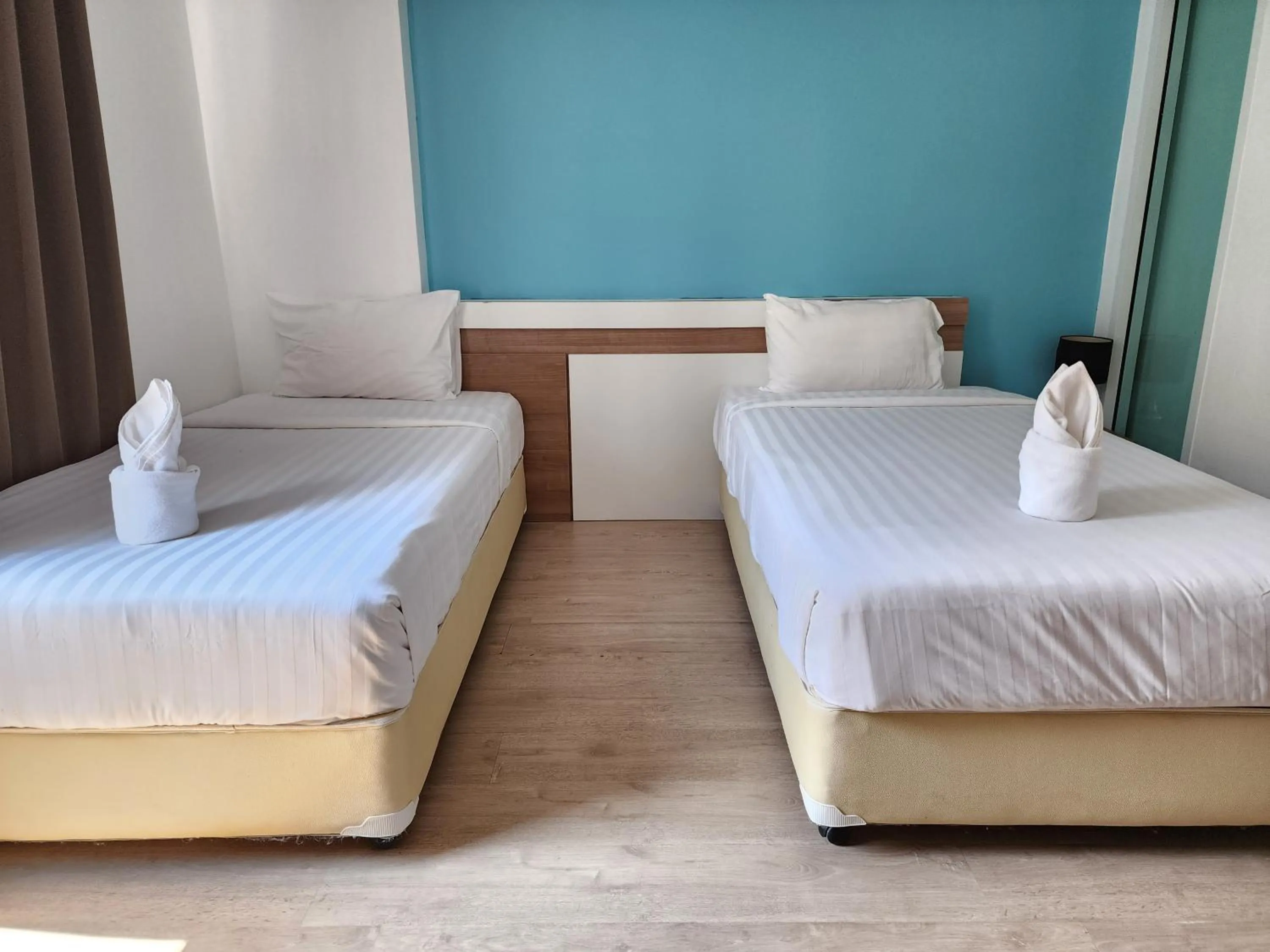 Bed in By Dee at Jomtien