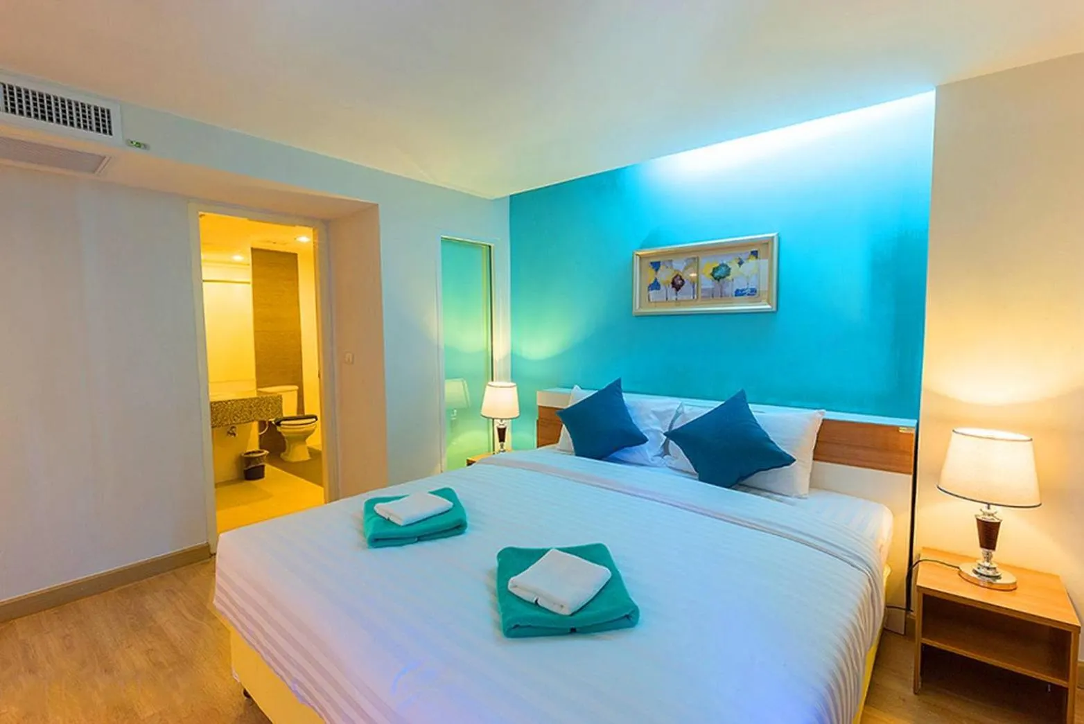 Bedroom, Bed in By Dee at Jomtien