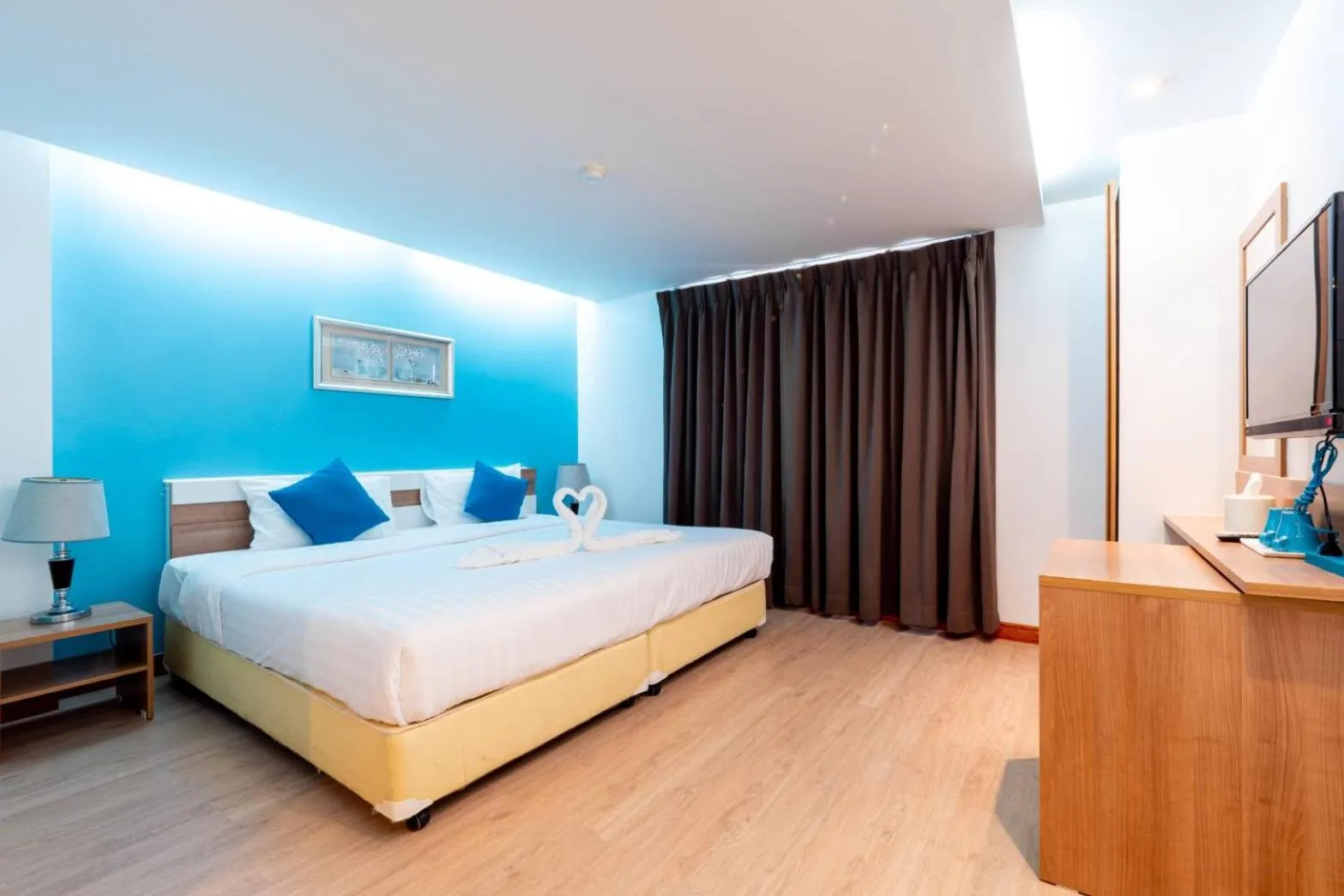 Bedroom, Bed in By Dee at Jomtien