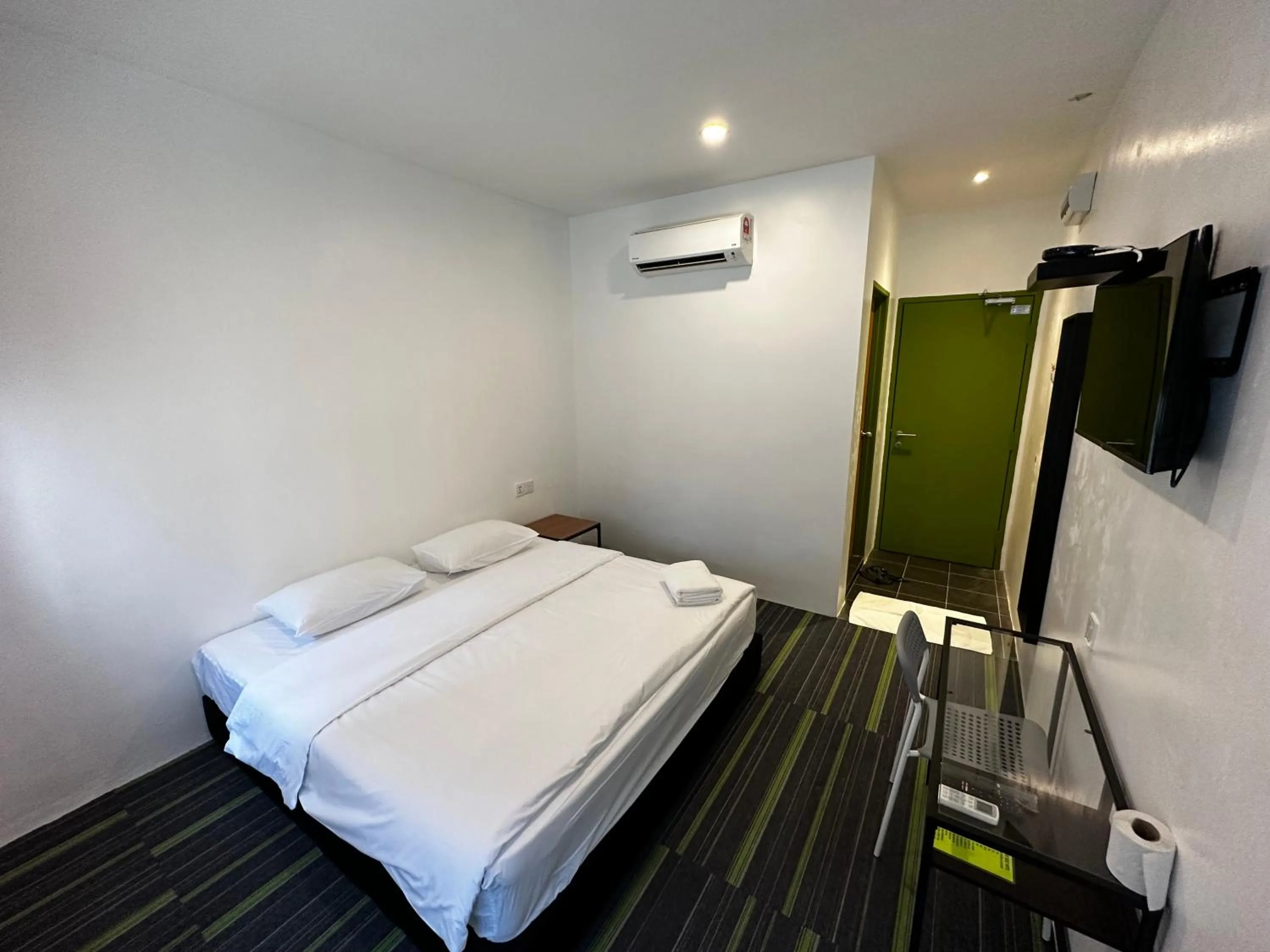 Bed in Olive Bedz Hotel