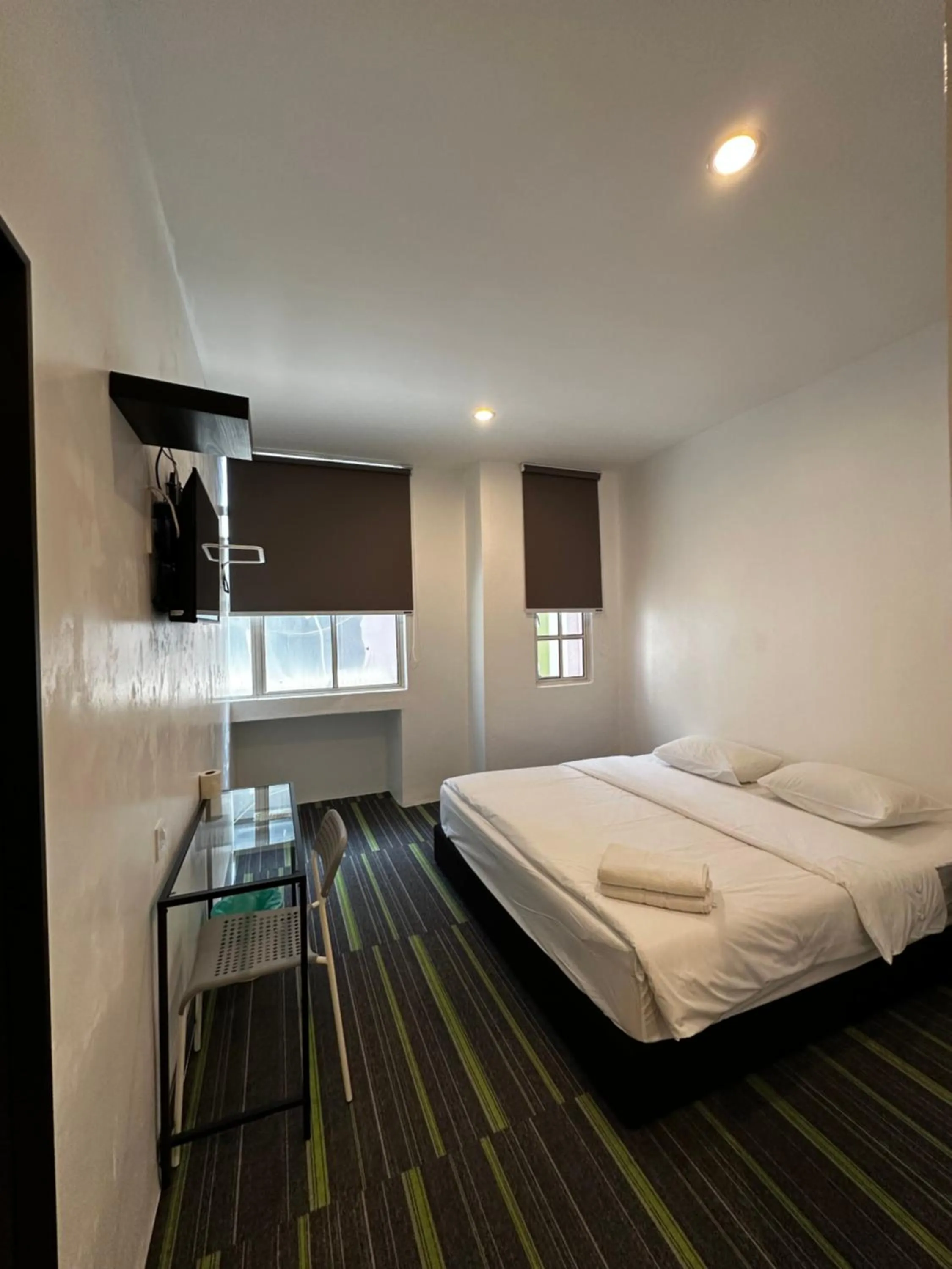 Bed in Olive Bedz Hotel