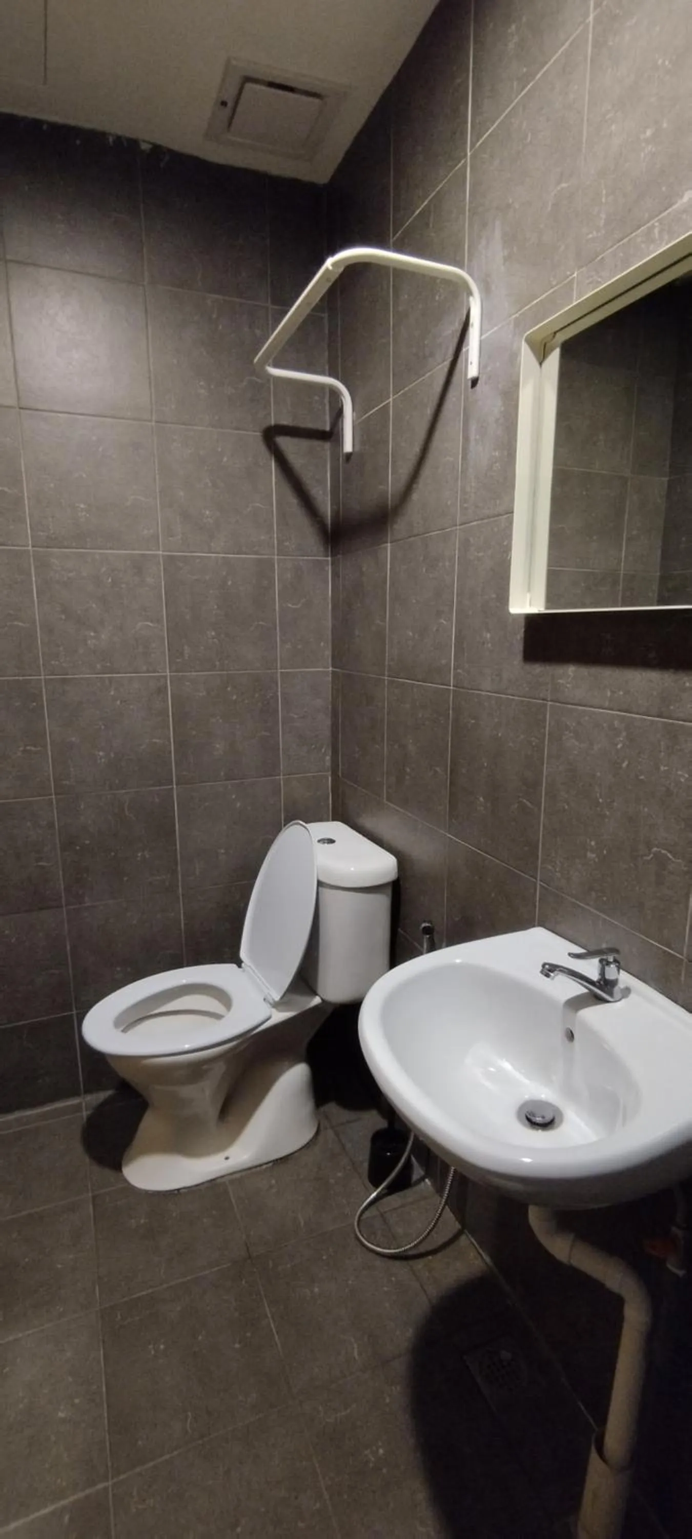 Bathroom in Olive Bedz Hotel