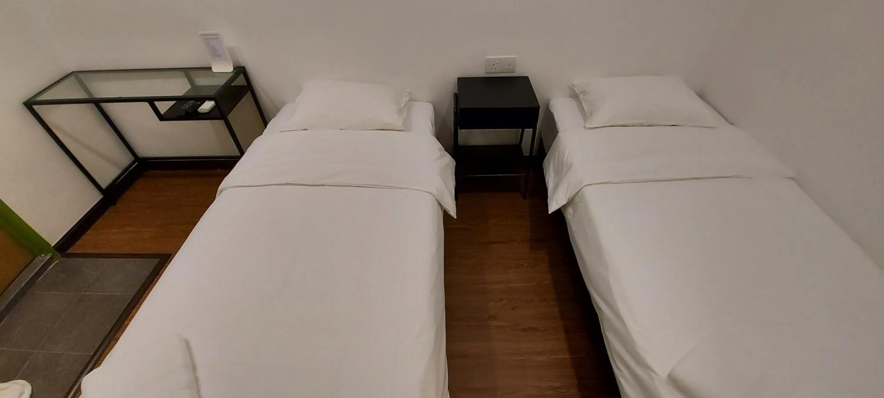 Photo of the whole room, Bed in Olive Bedz Hotel