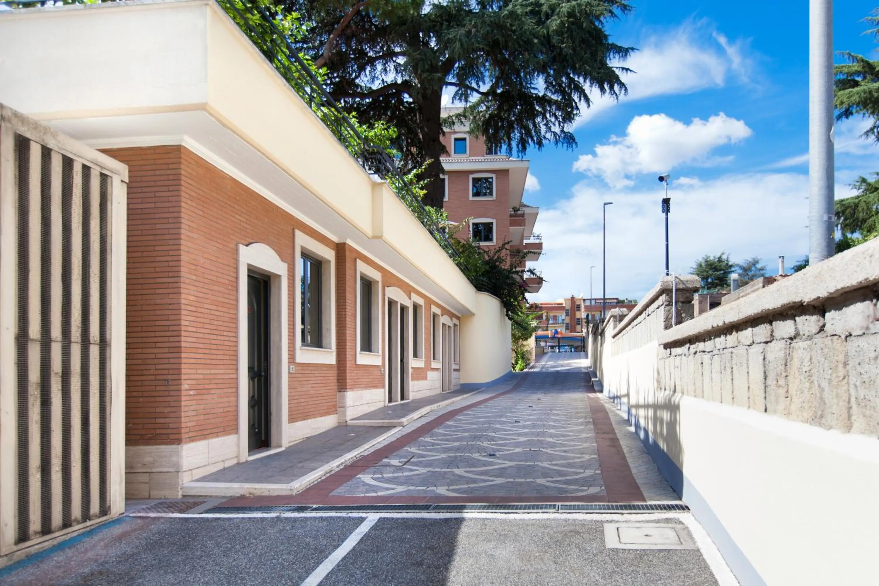 Area and facilities in Garner Hotel Rome Aurelia by IHG