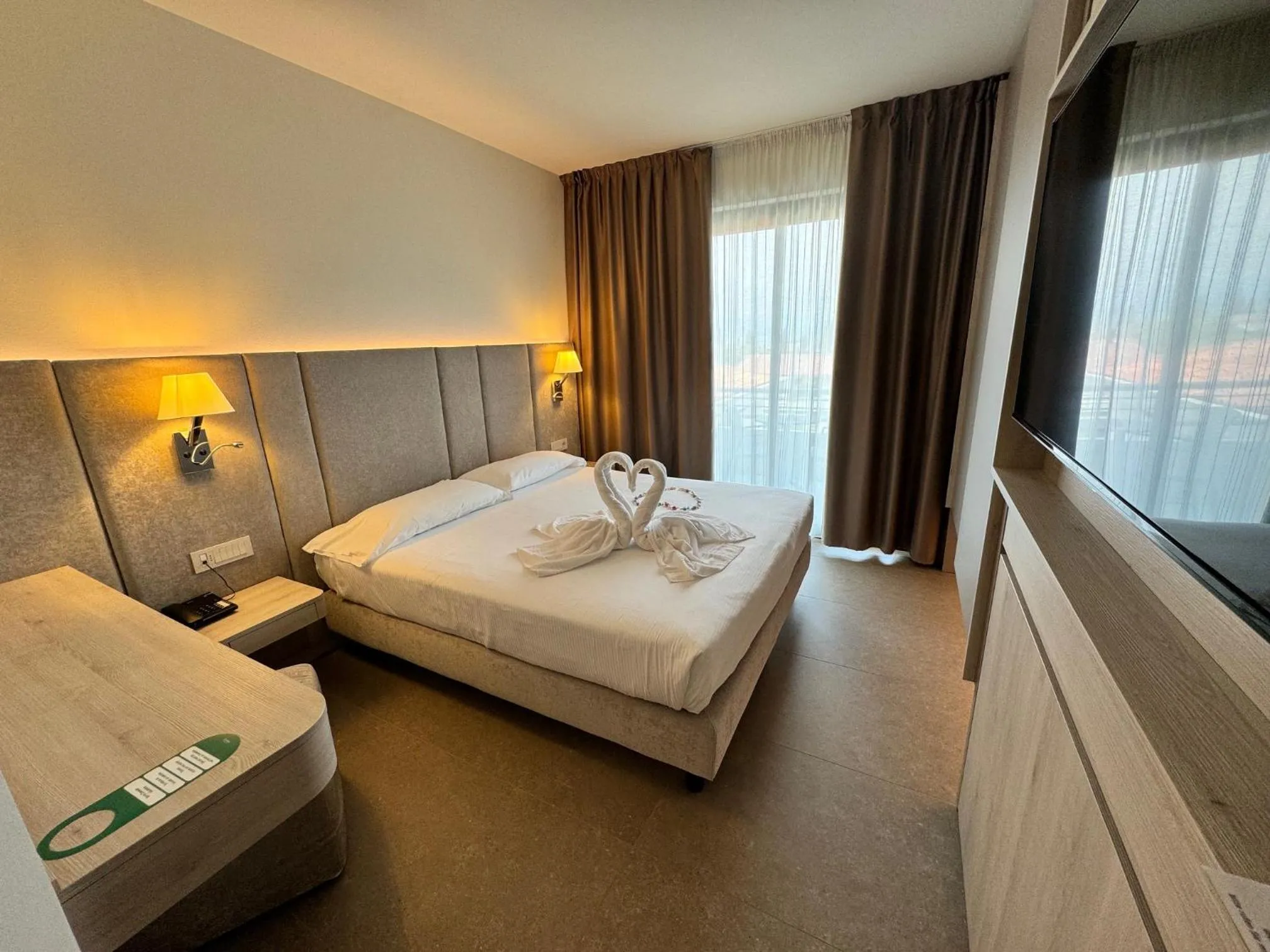 Bed in Hotel Porto Azzurro