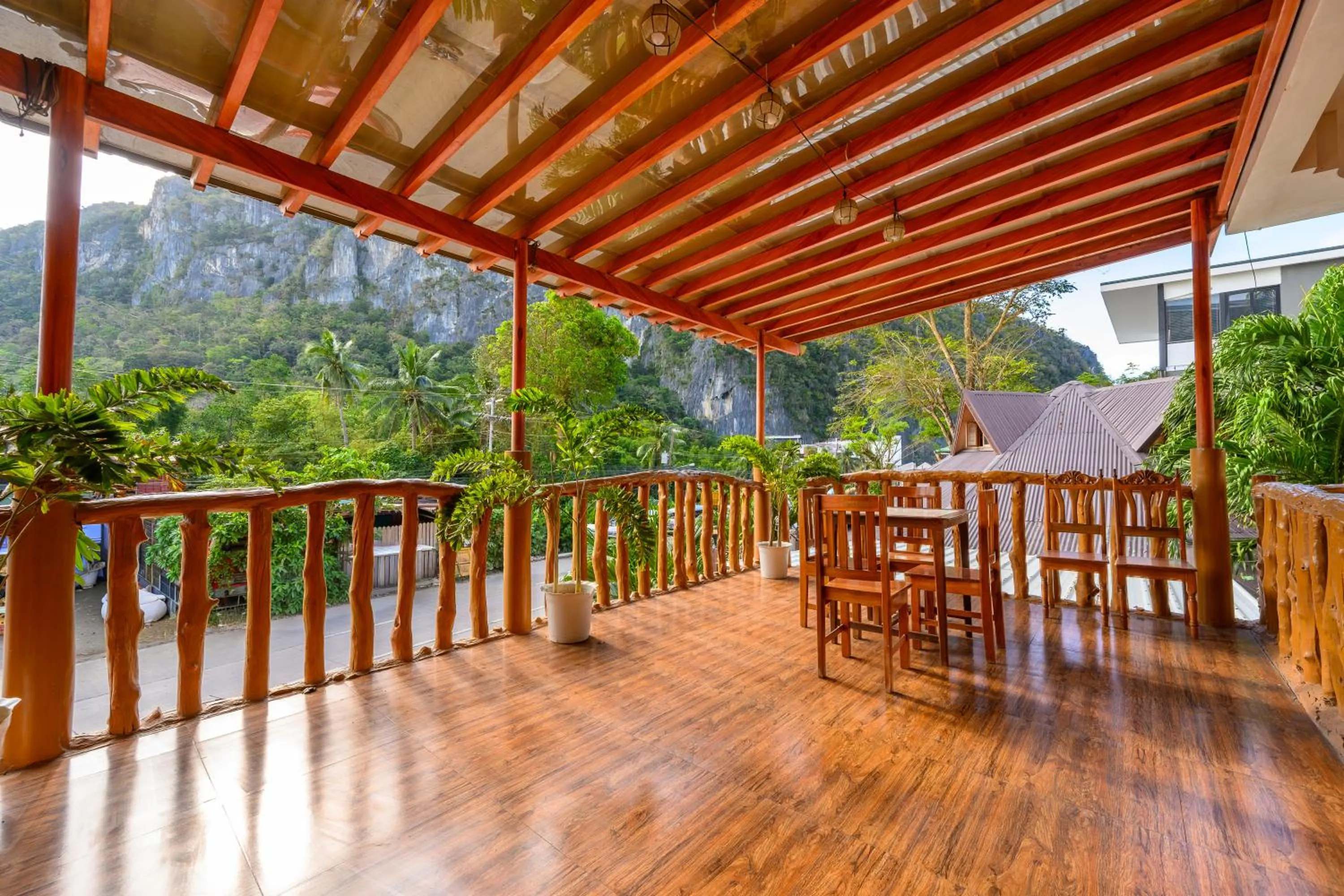 Balcony/Terrace in Jurias Garden Hotel