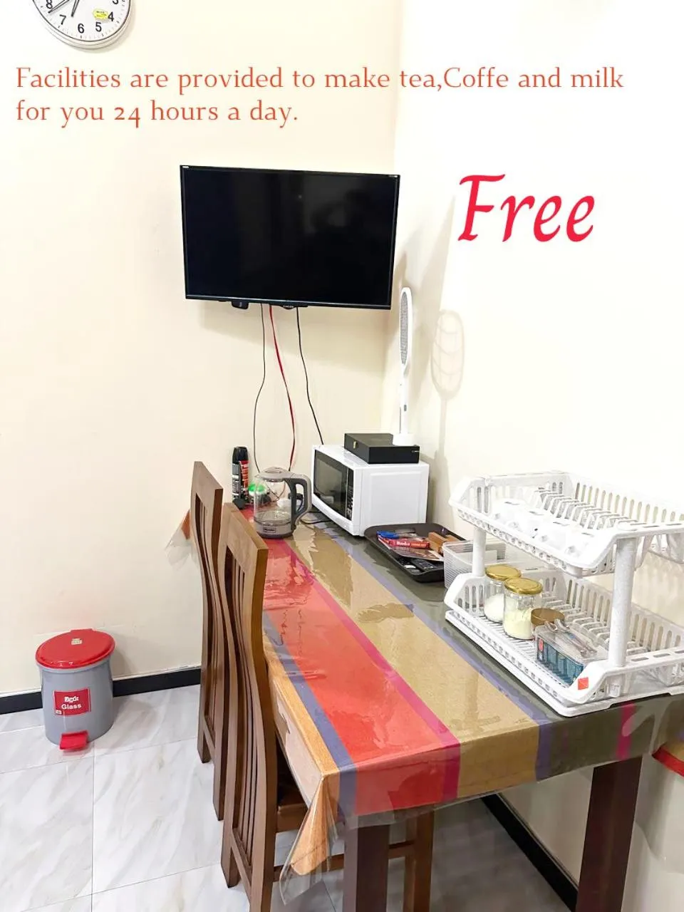 Coffee/tea facilities in Lahiru Airport Villa