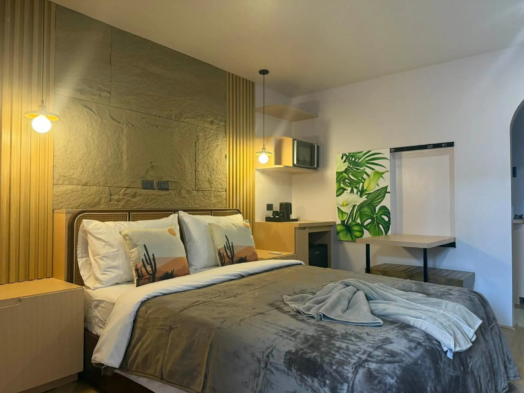 Bed in Inngo Tourist Inn