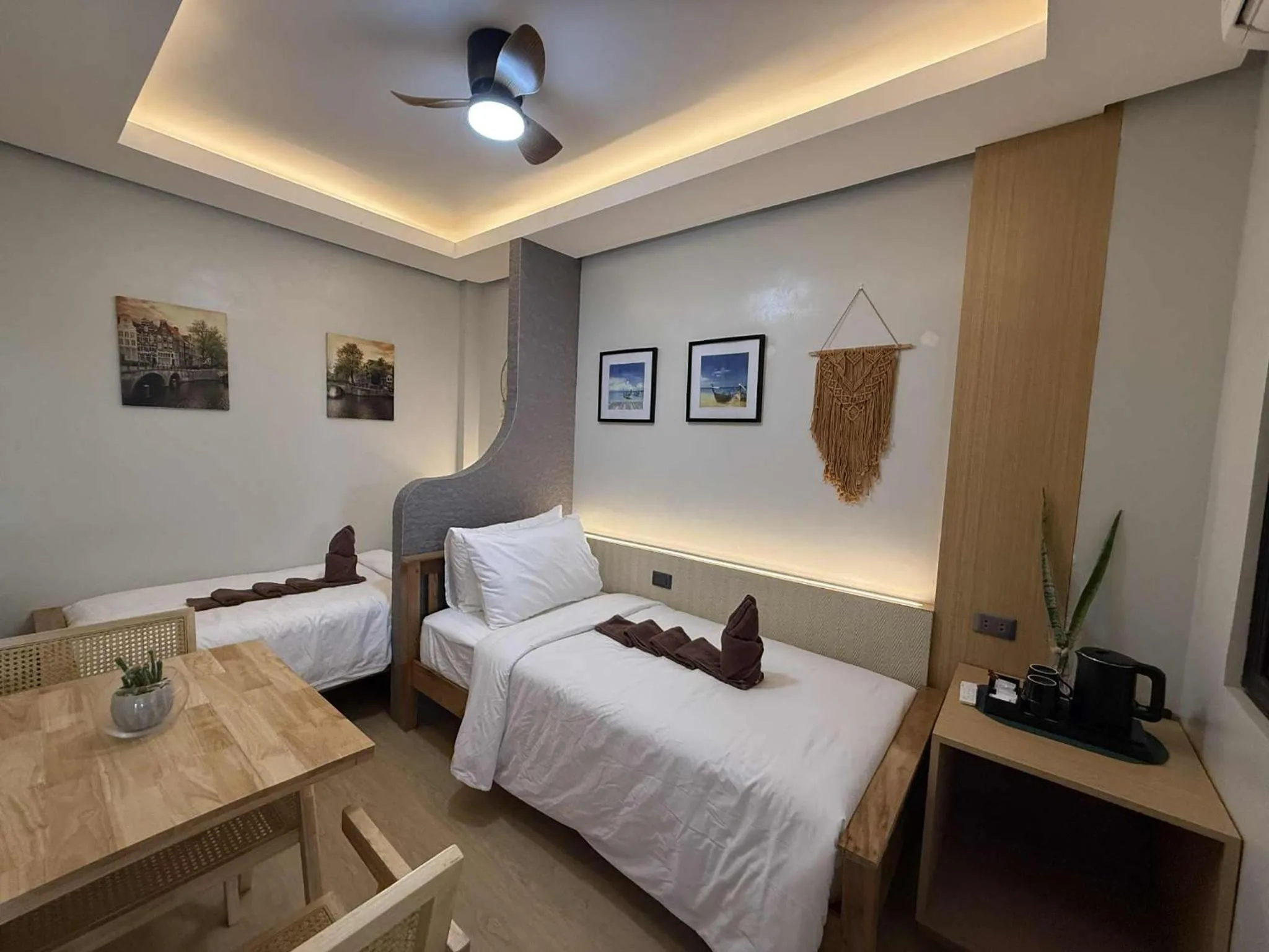 Bed in Inngo Tourist Inn