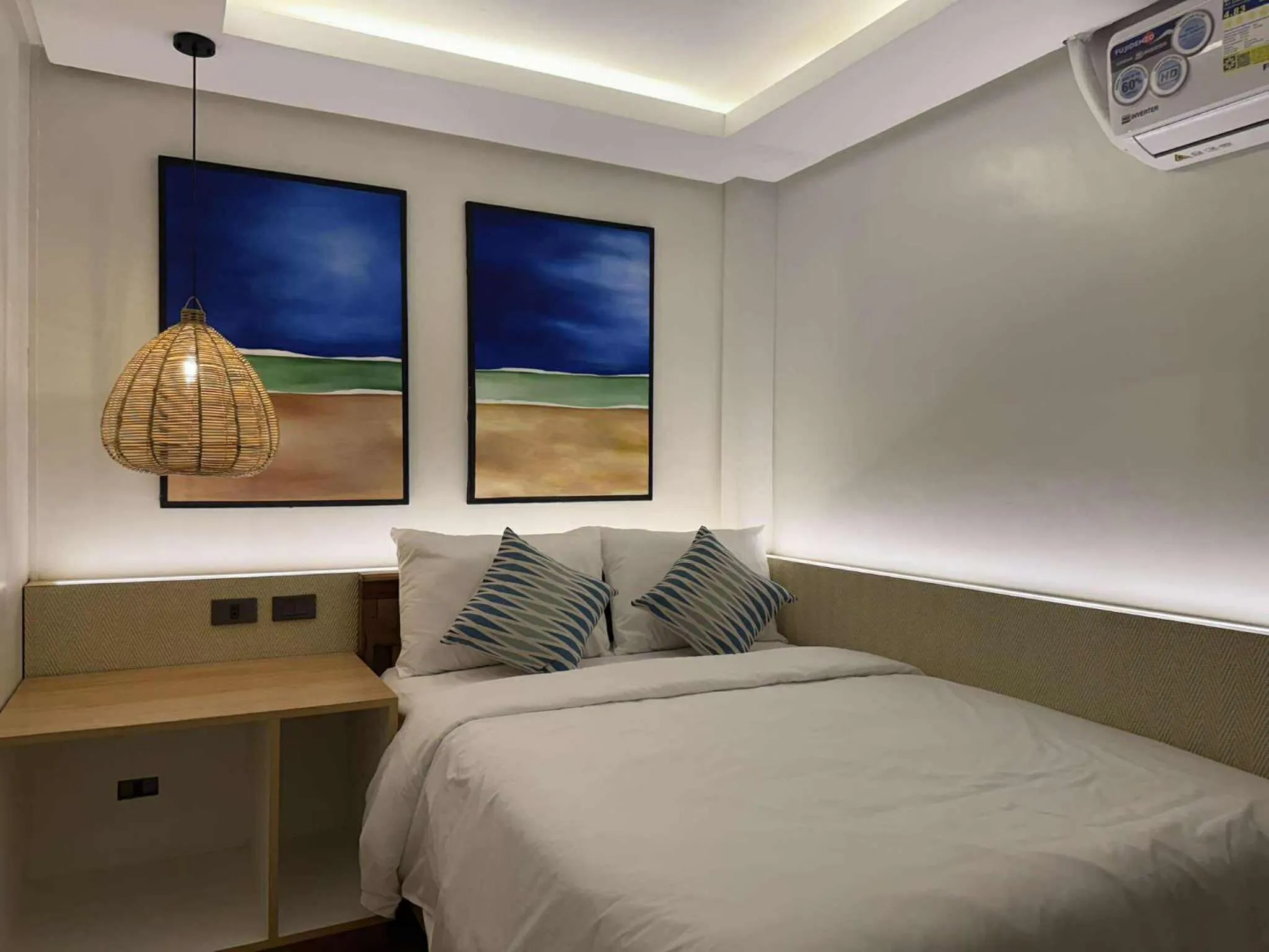 Bed in Inngo Tourist Inn