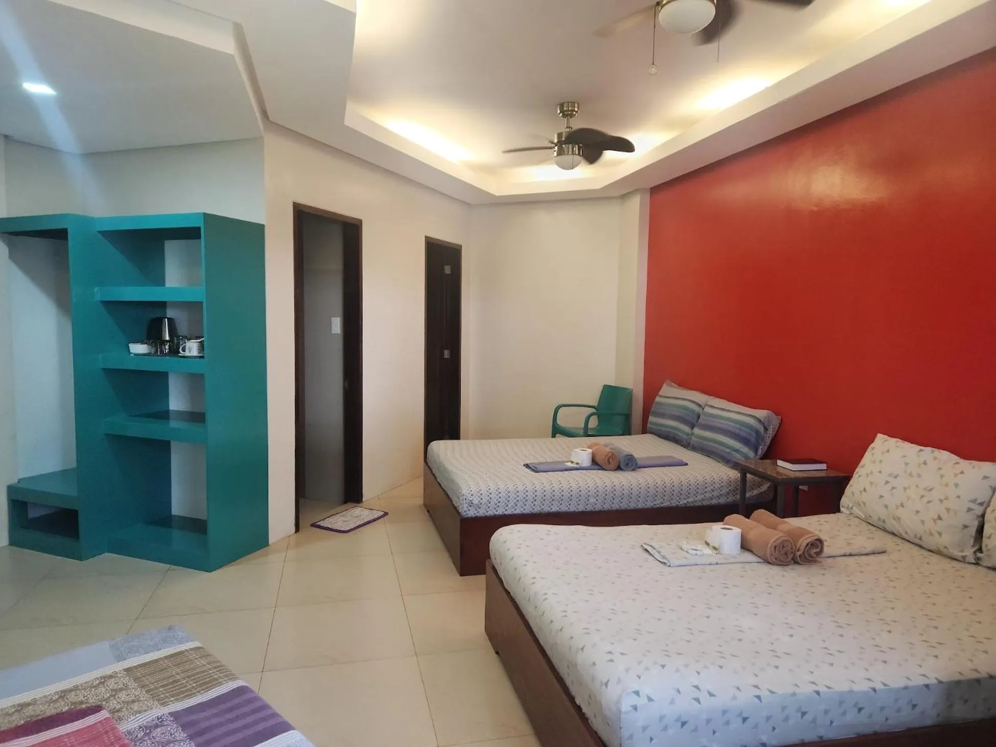 Bed in Inngo Tourist Inn