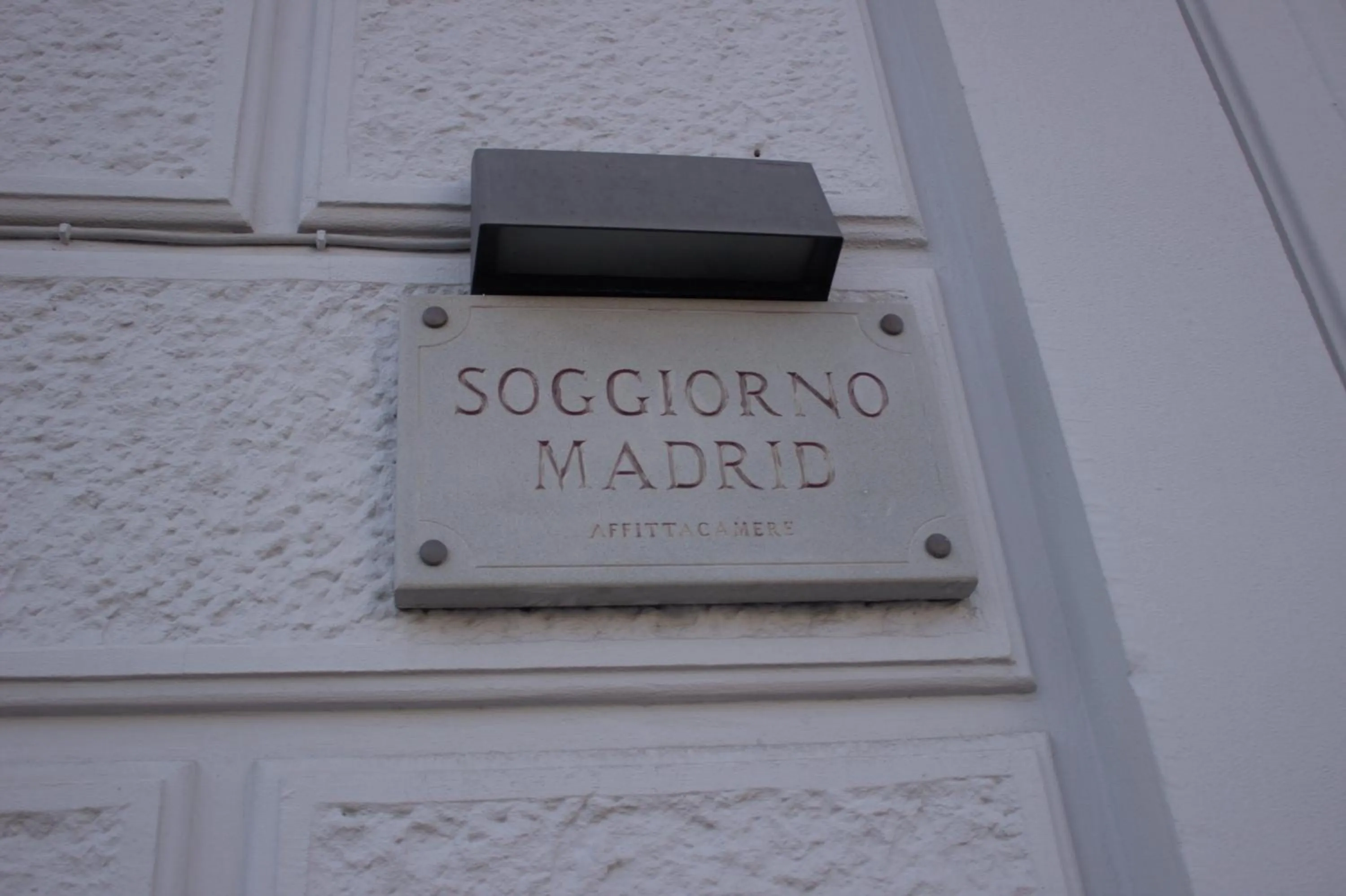 Property logo or sign in Soggiorno Madrid