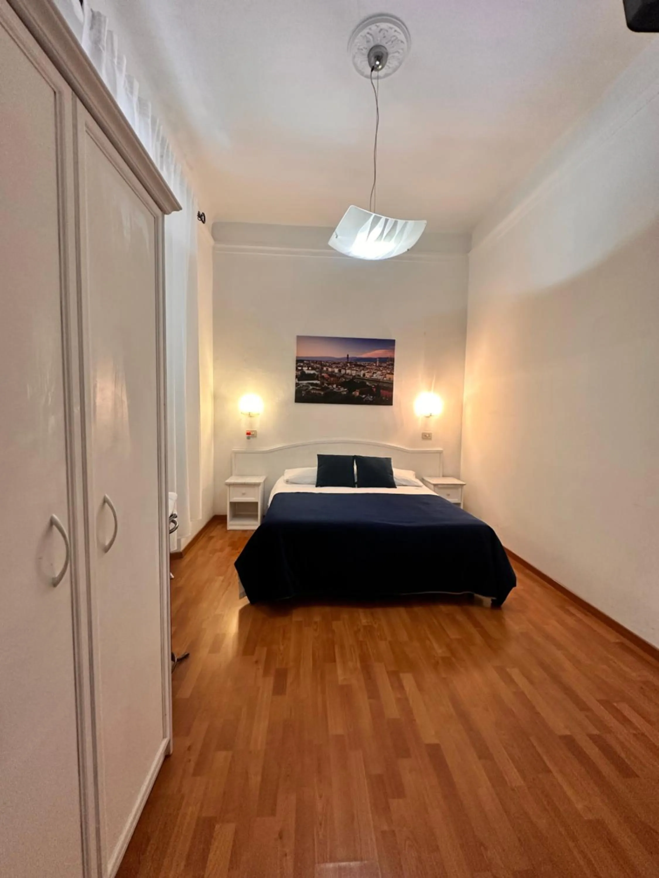 Photo of the whole room, Bed in Soggiorno Madrid