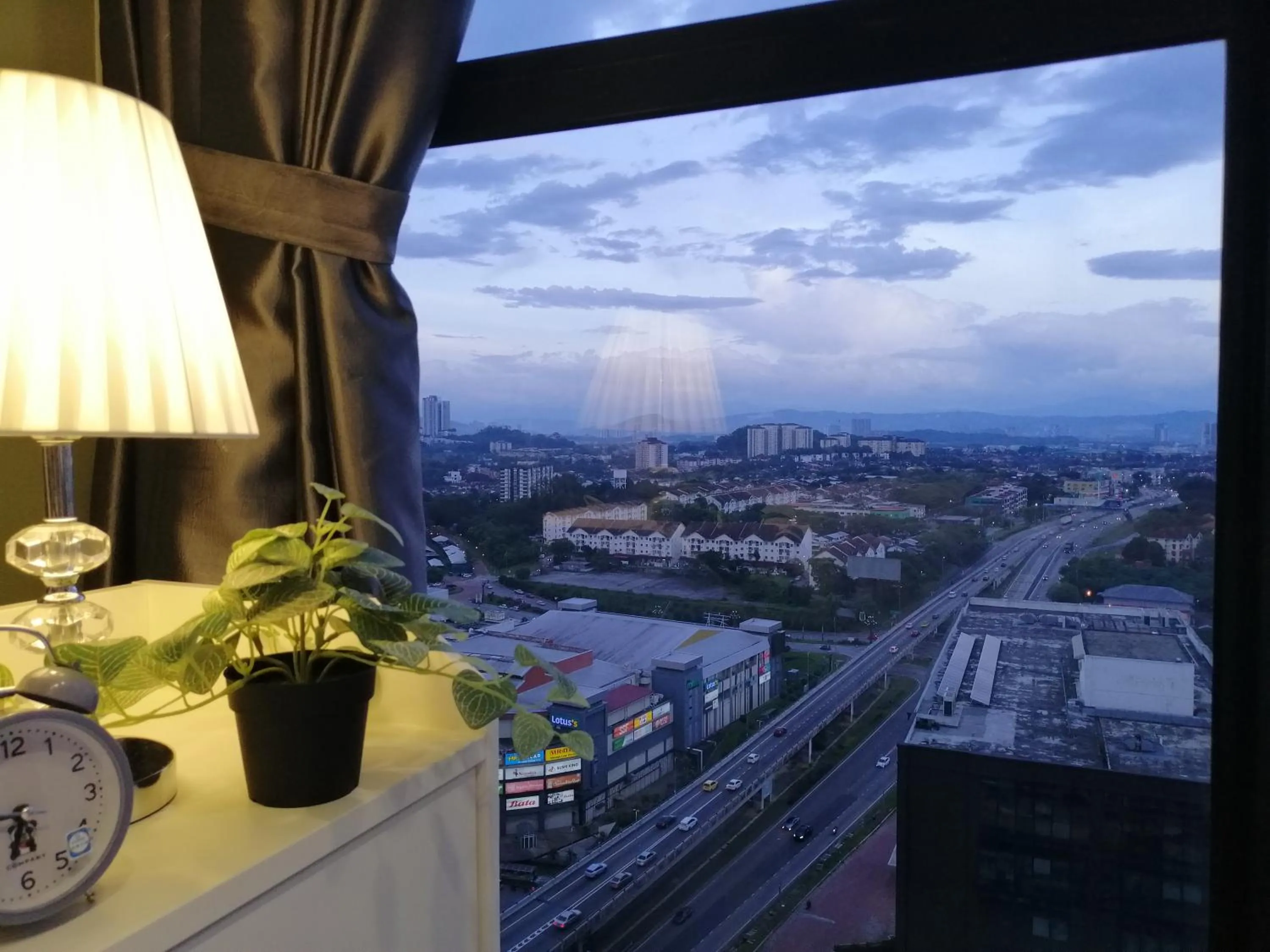 City view in Astetica Residences @ Seri Kembangan