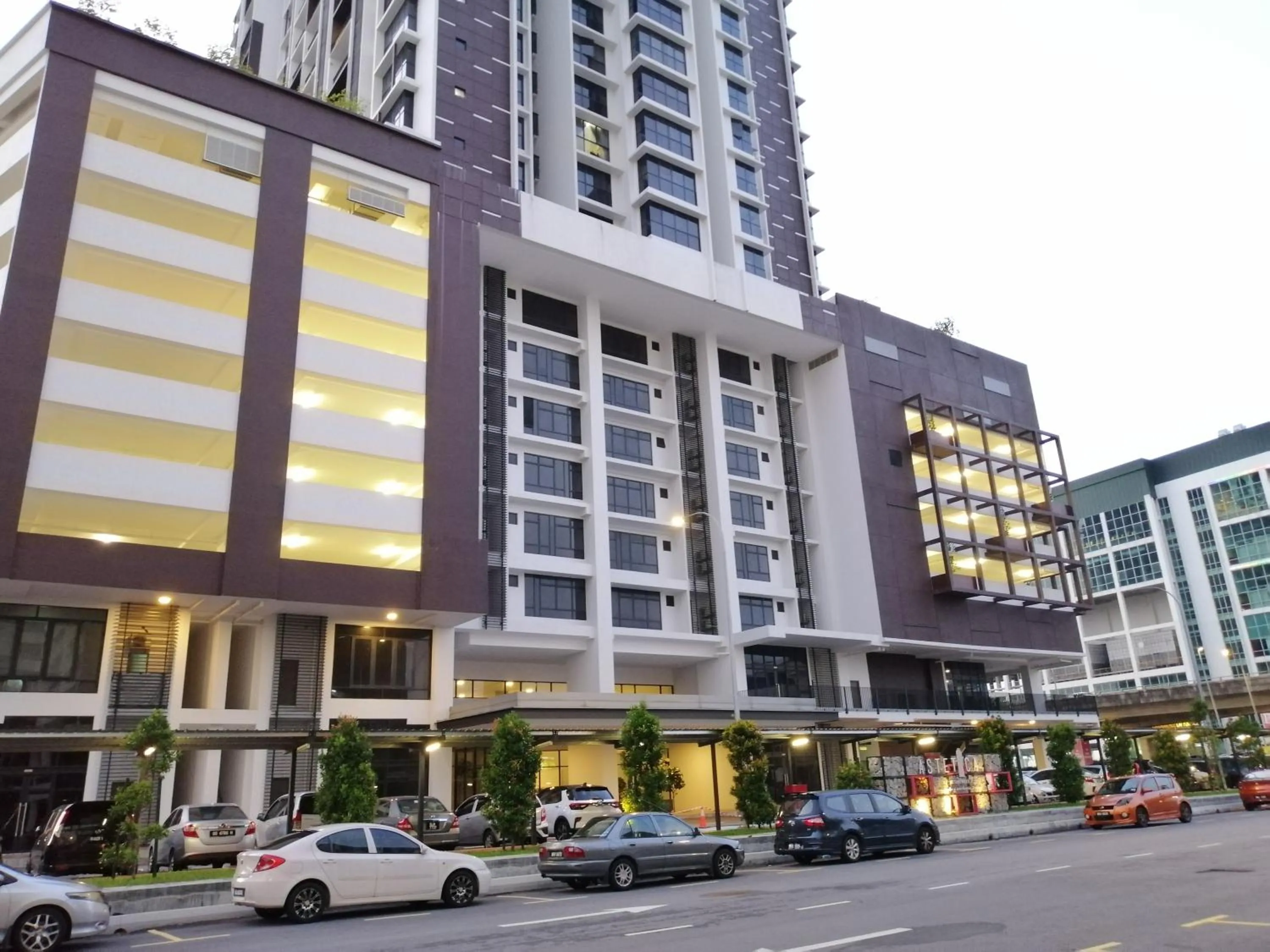 Property building in Astetica Residences @ Seri Kembangan