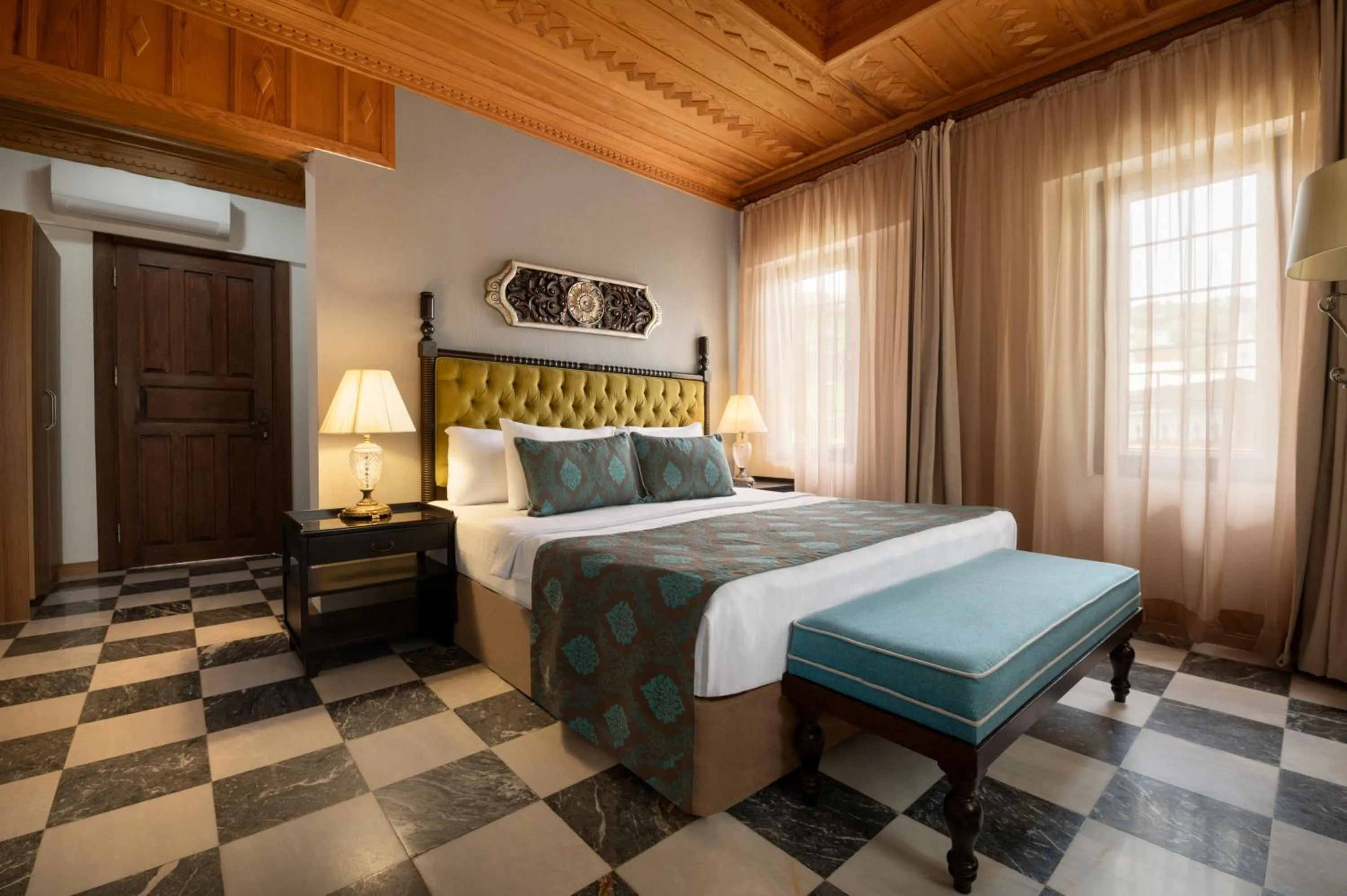 Photo of the whole room, Bed in Wyndham Datca Perili Bay