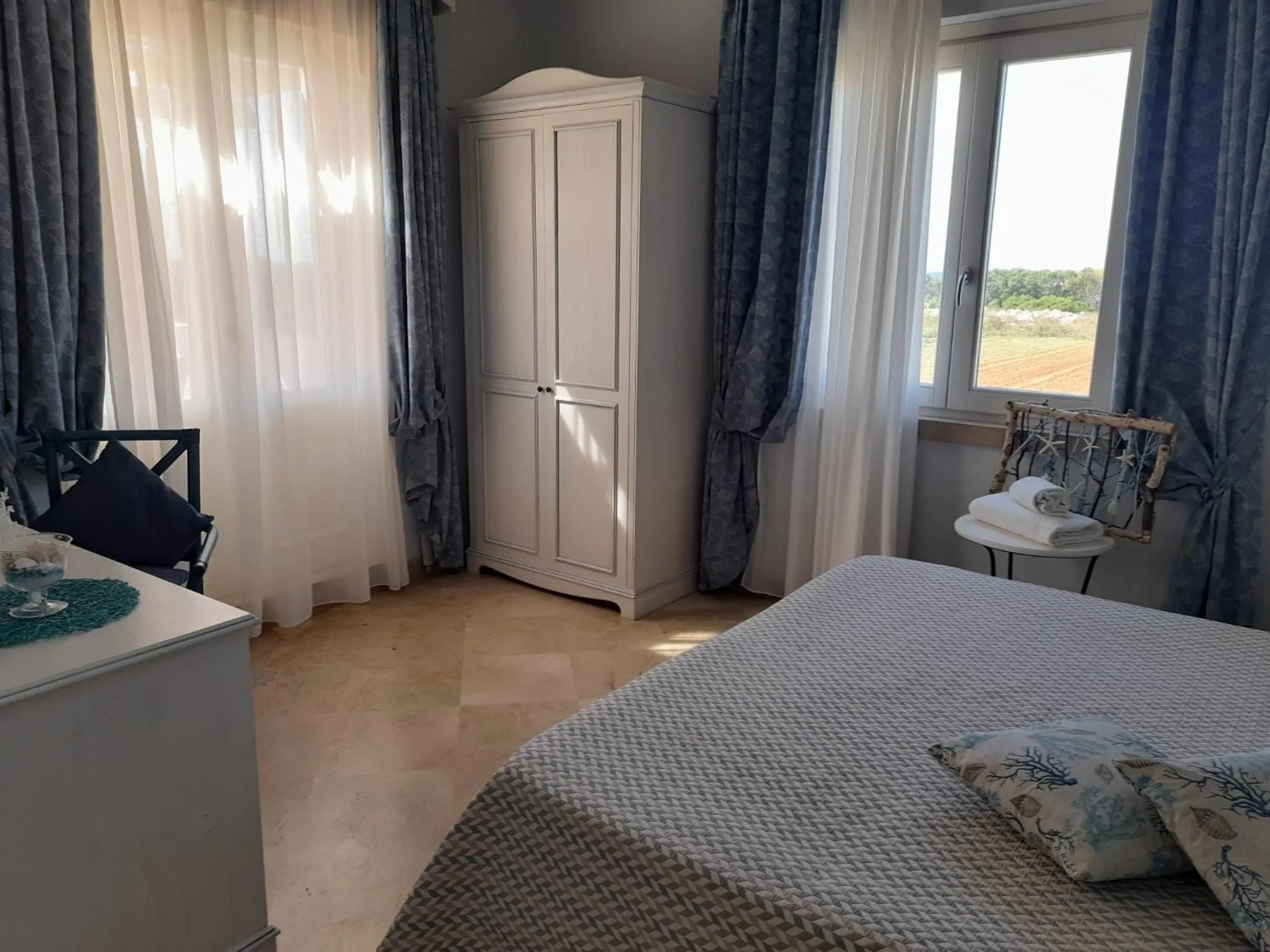 Bed in Relais Antiche Saline