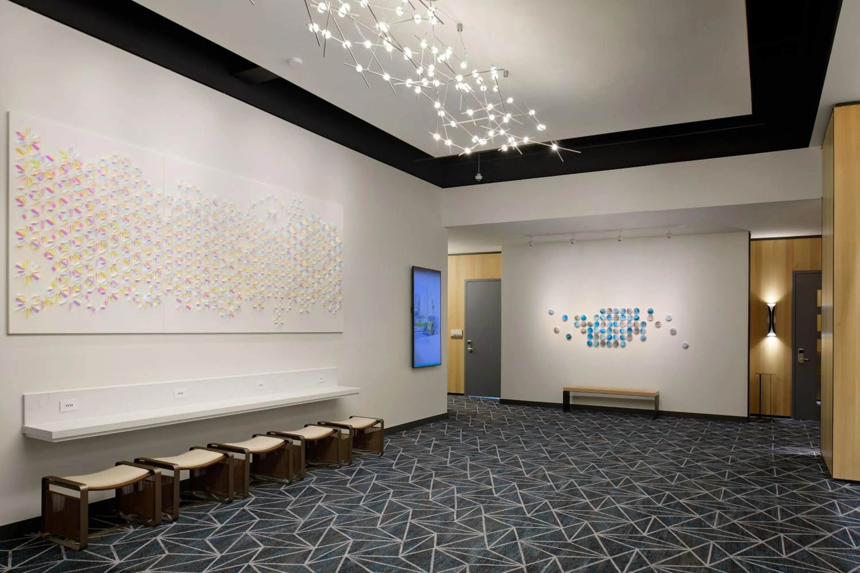 Meeting/conference room in Astra Hotel, Seattle, a Tribute Portfolio Hotel