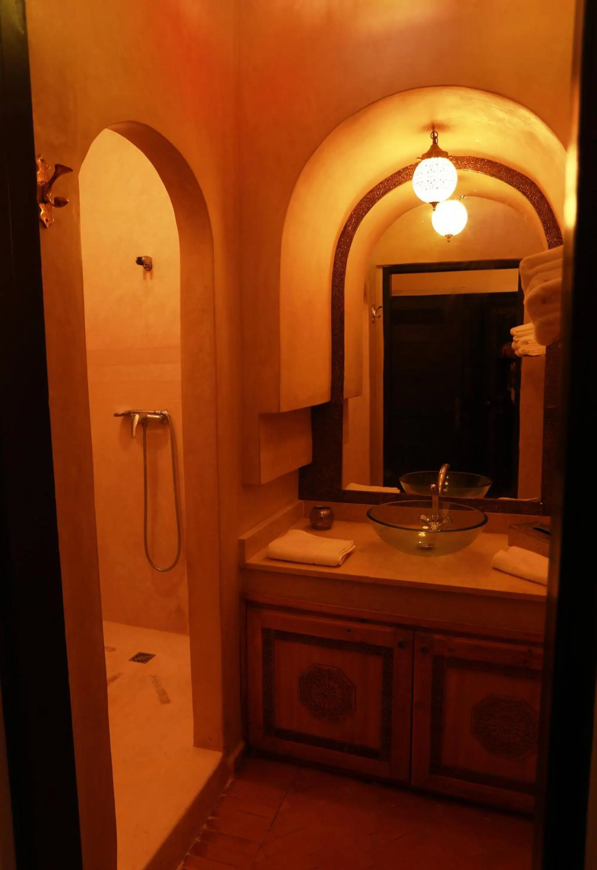 Bathroom in Le petit Château des Anges