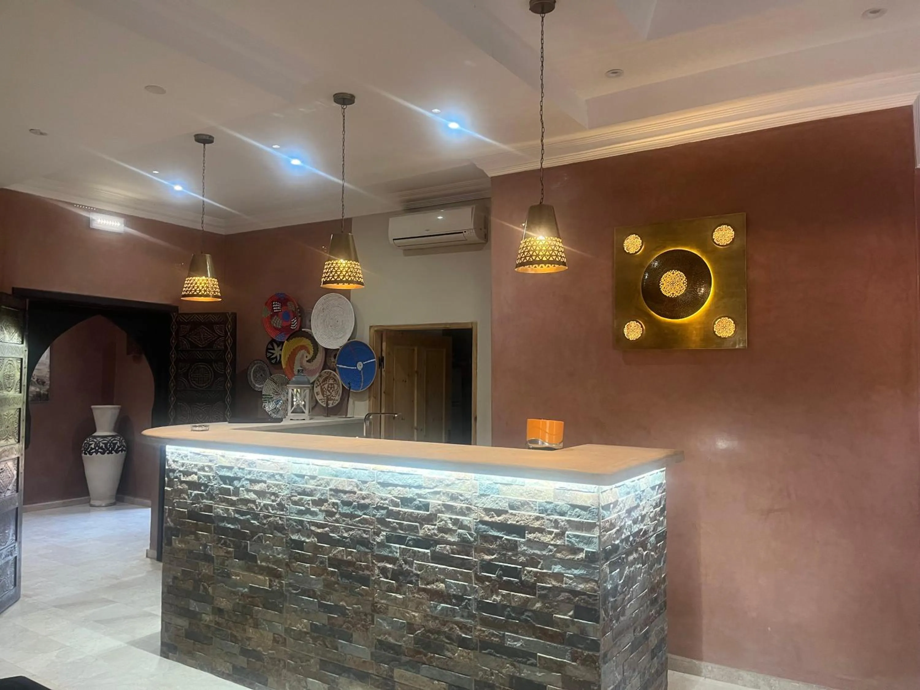 Lounge or bar in Le petit Château des Anges