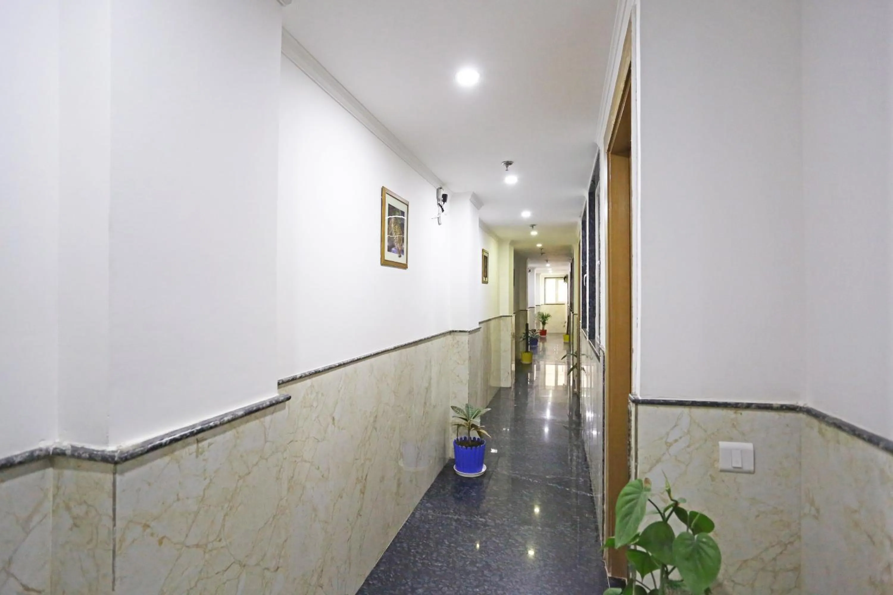 Floor plan in Hotel Decent Suites - Delhi Airport