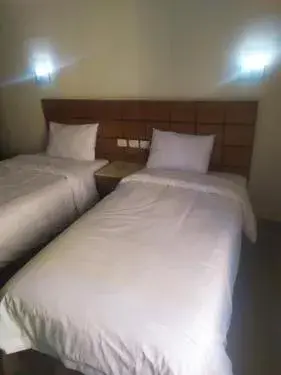 Deluxe Double Room in Regency Hotel Deluxe Double Room in Regency Hotel