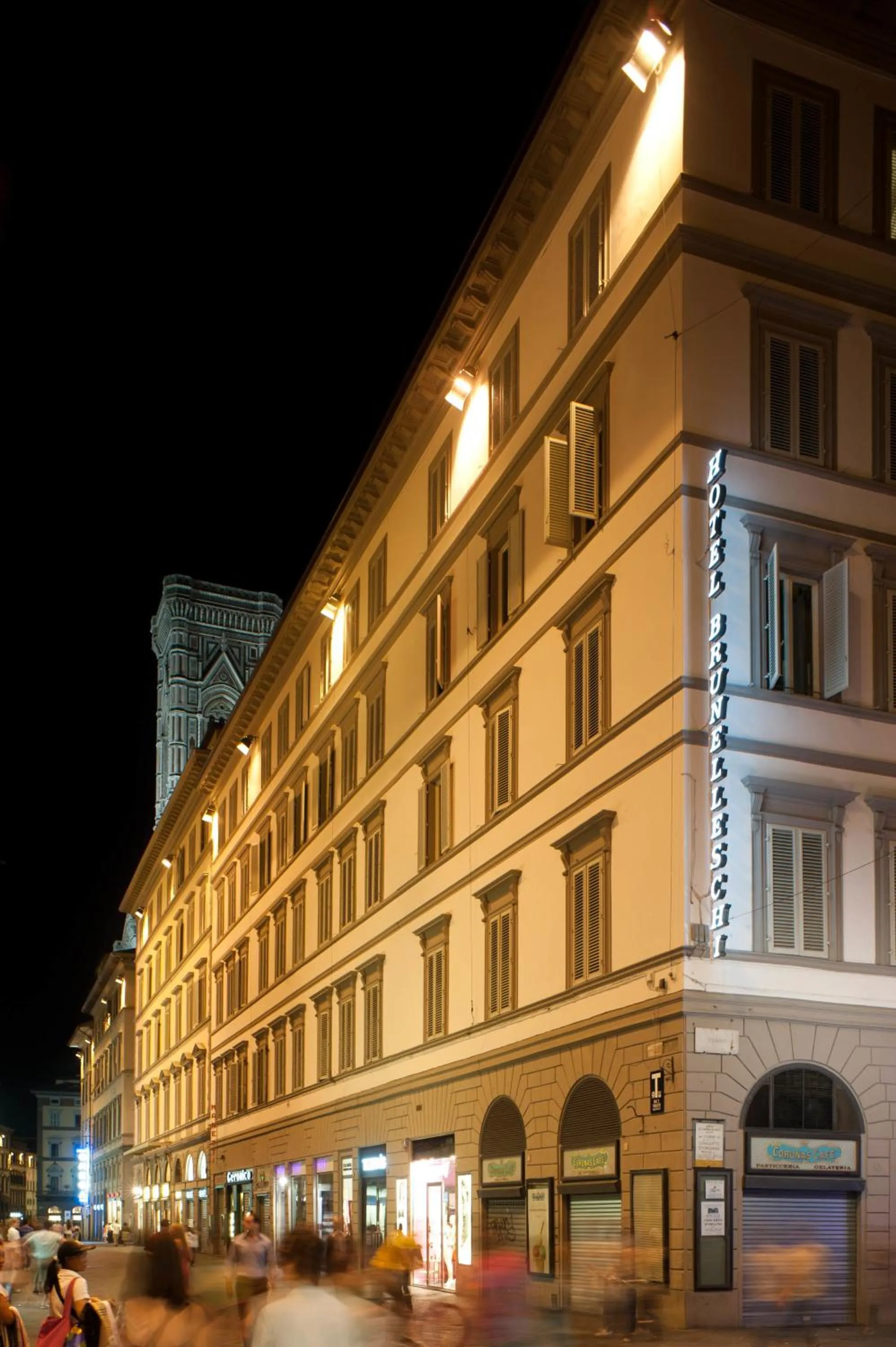Property building in Brunelleschi Hotel