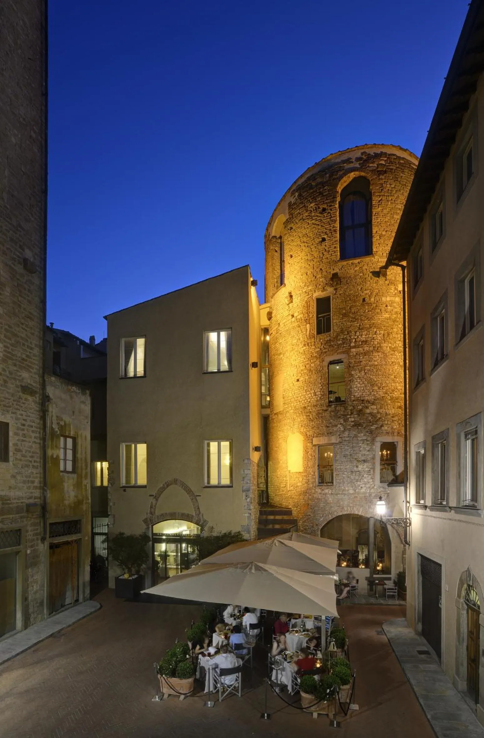 Property building in Brunelleschi Hotel