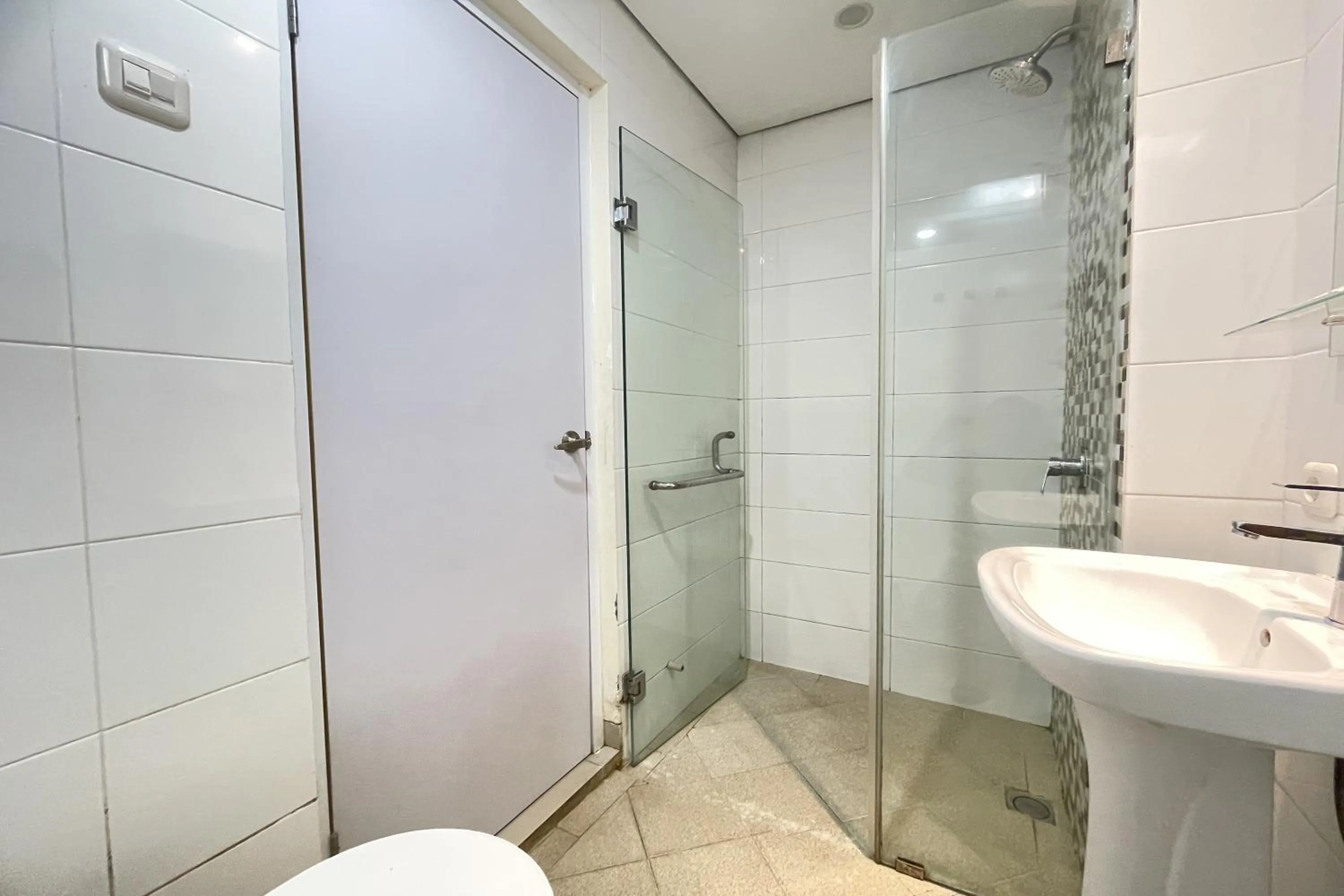 Bathroom in Hotel Lengkong 2