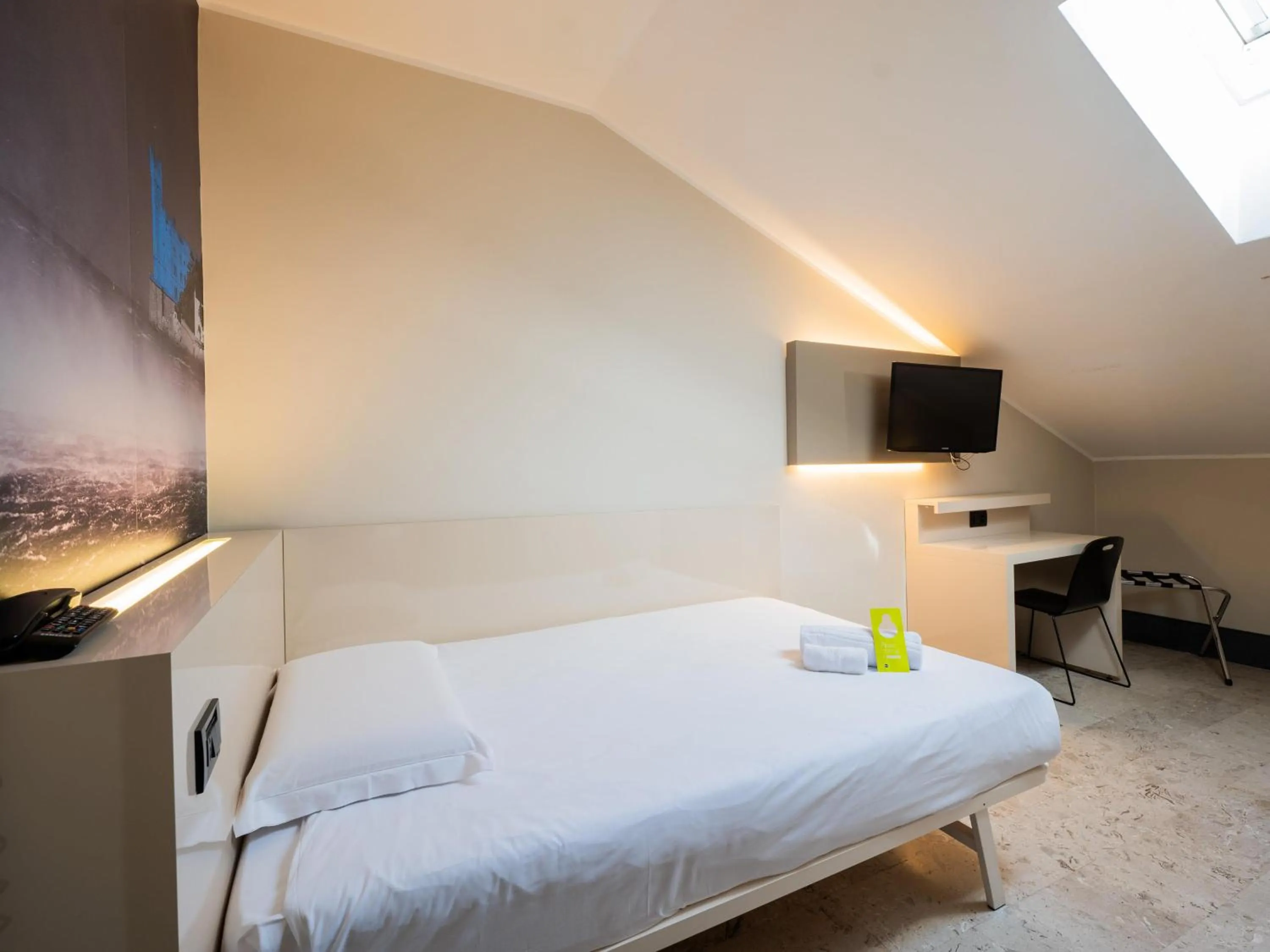 Photo of the whole room, Bed in B&B Hotel Trieste