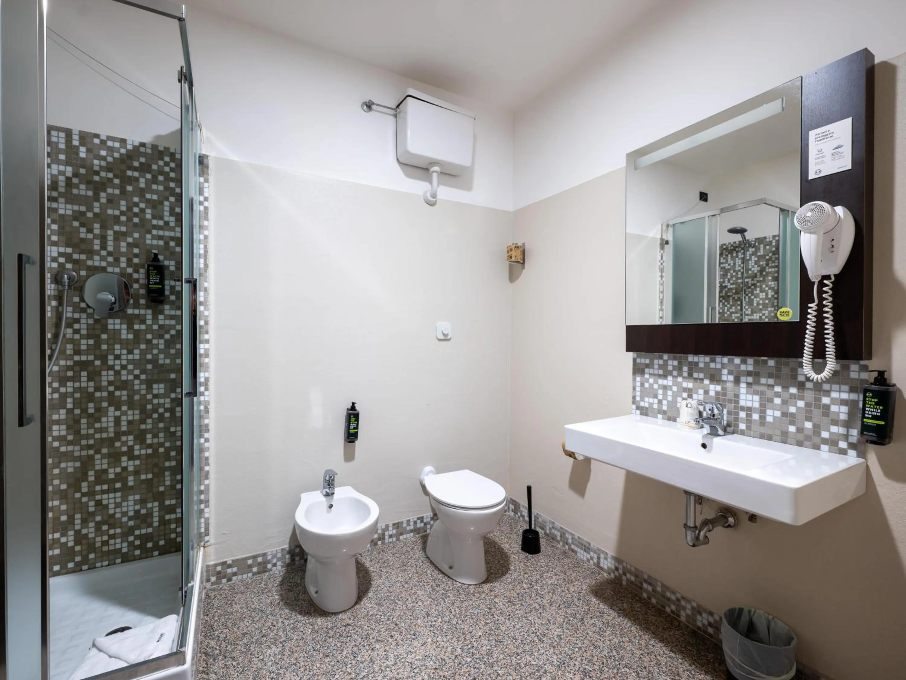 Bathroom in B&B Hotel Trieste