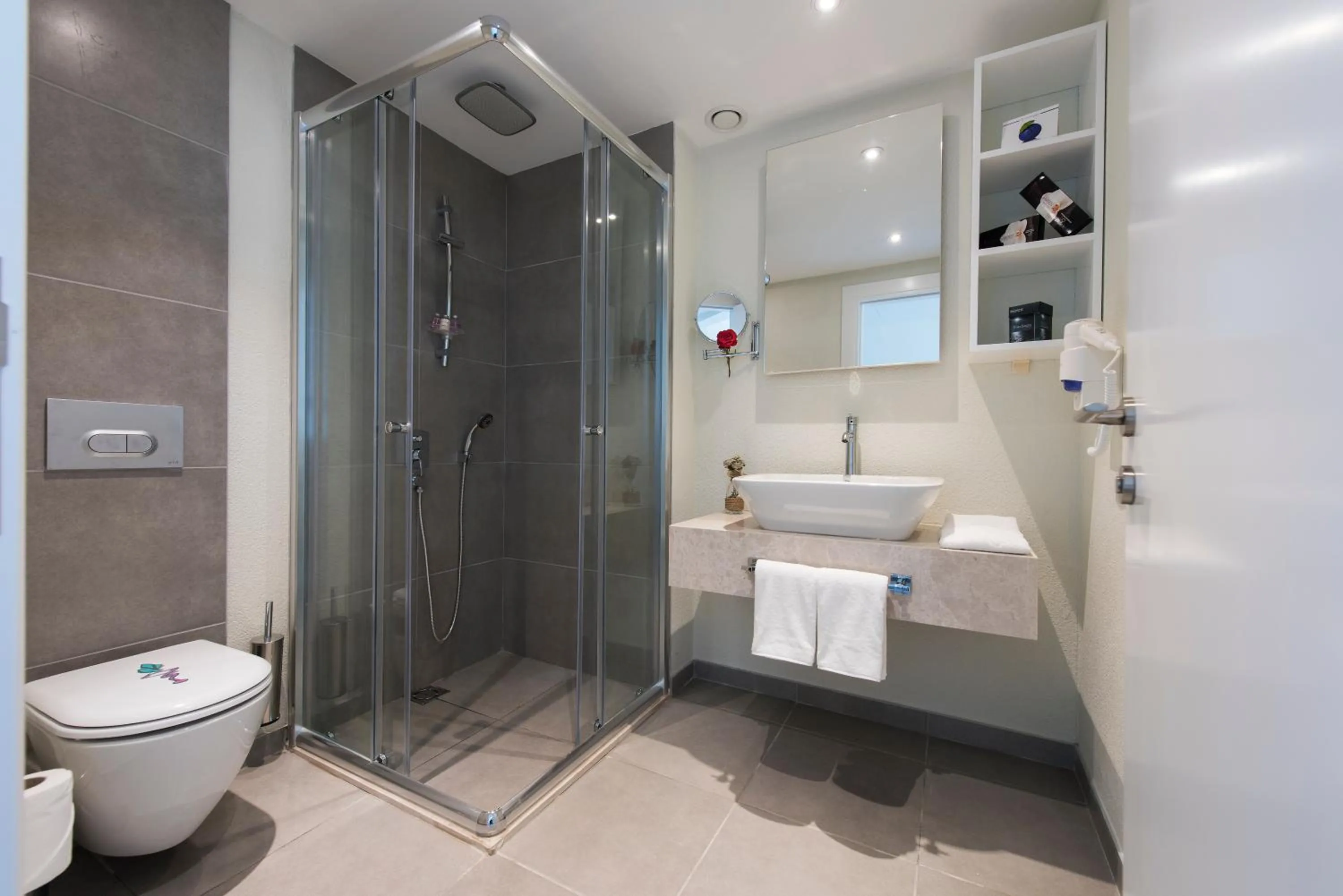 Shower in Flora Garden Ephesus Kusadasi - All Inclusive