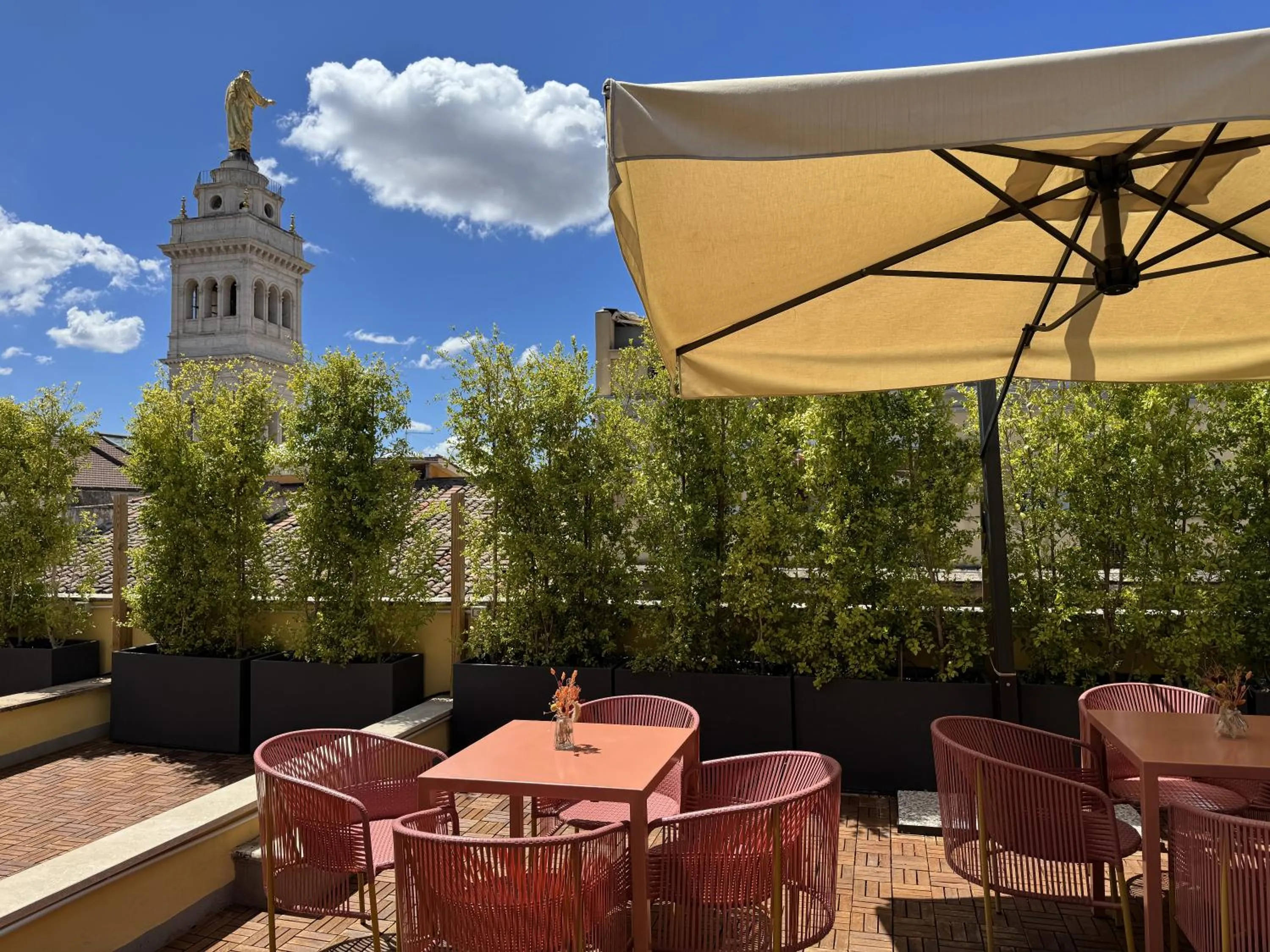 Balcony/Terrace in Hotel Milani