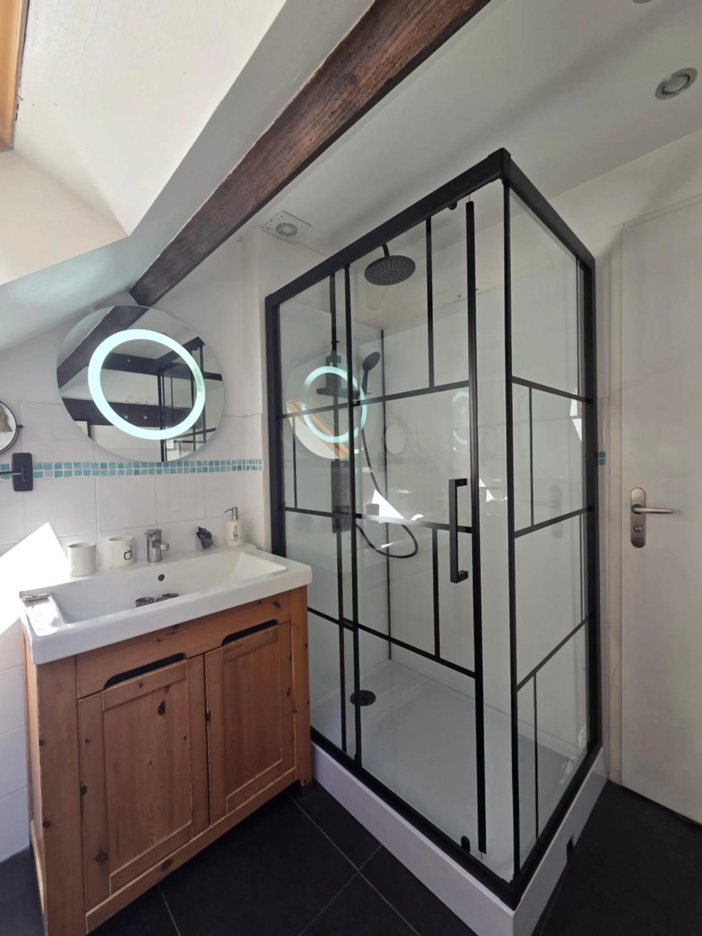 Bathroom in Les Ruisseaux