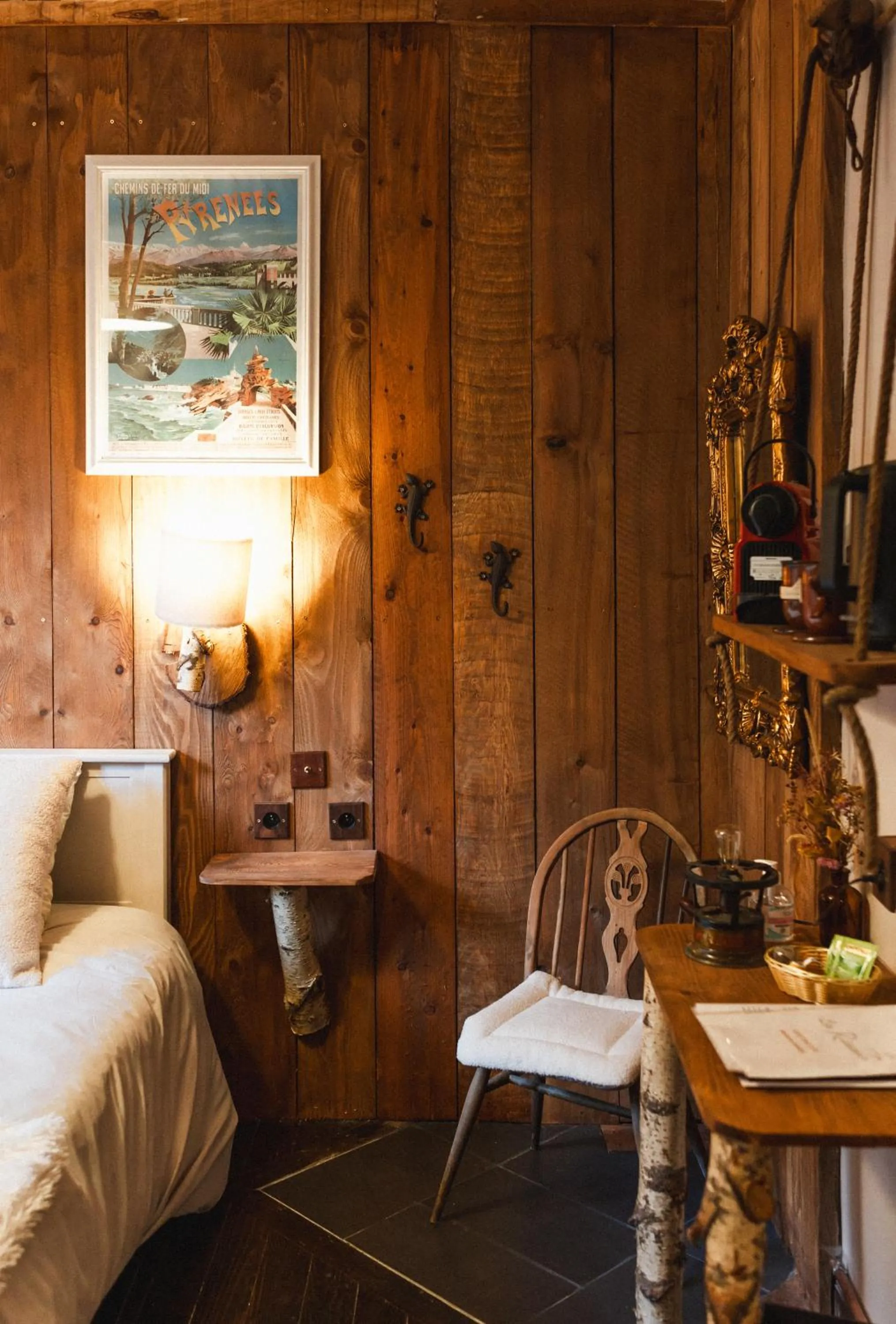 Bedroom, Bed in Les Ruisseaux