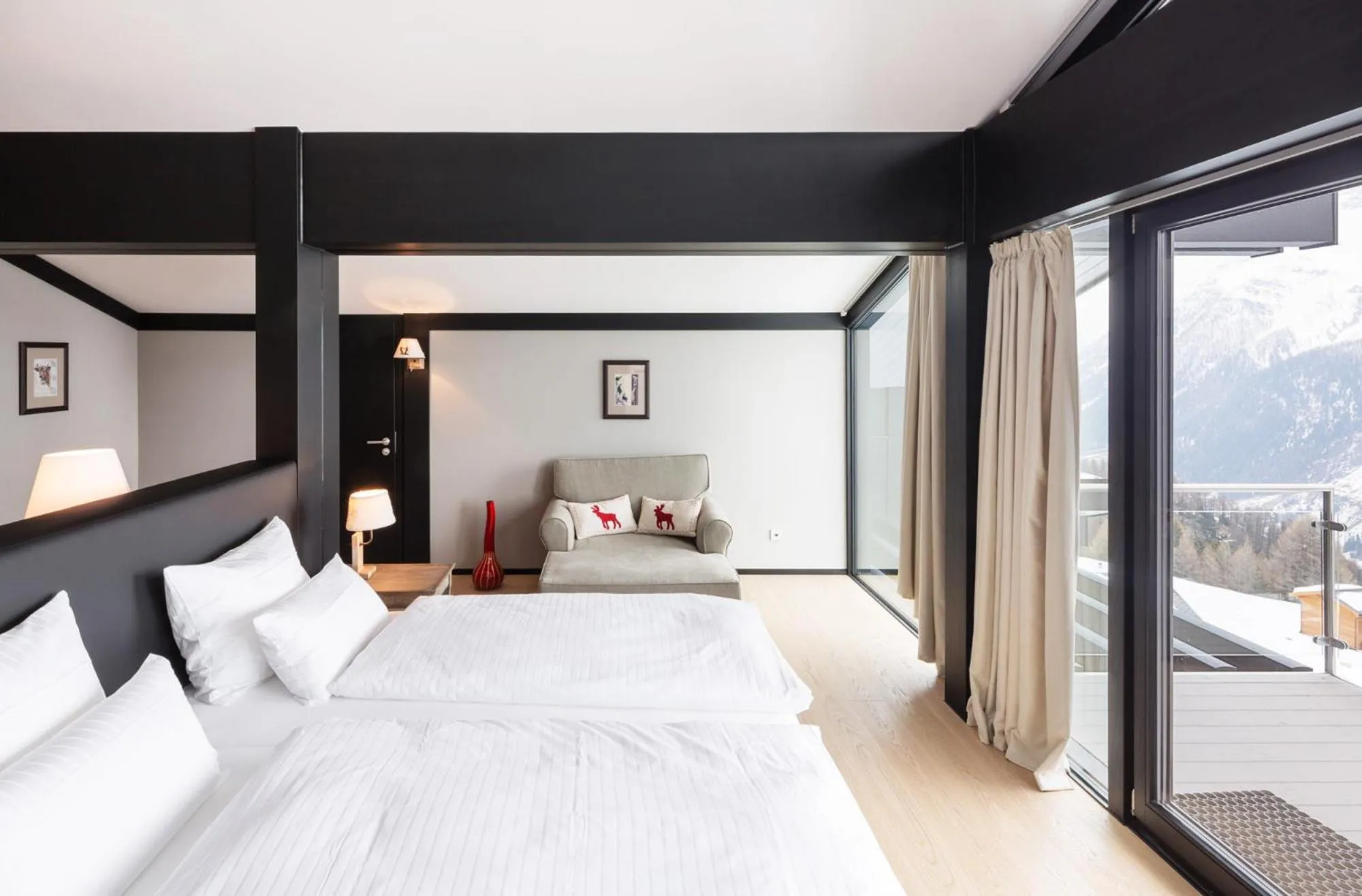 Bedroom, Bed in Lauchernalp Resort Residences