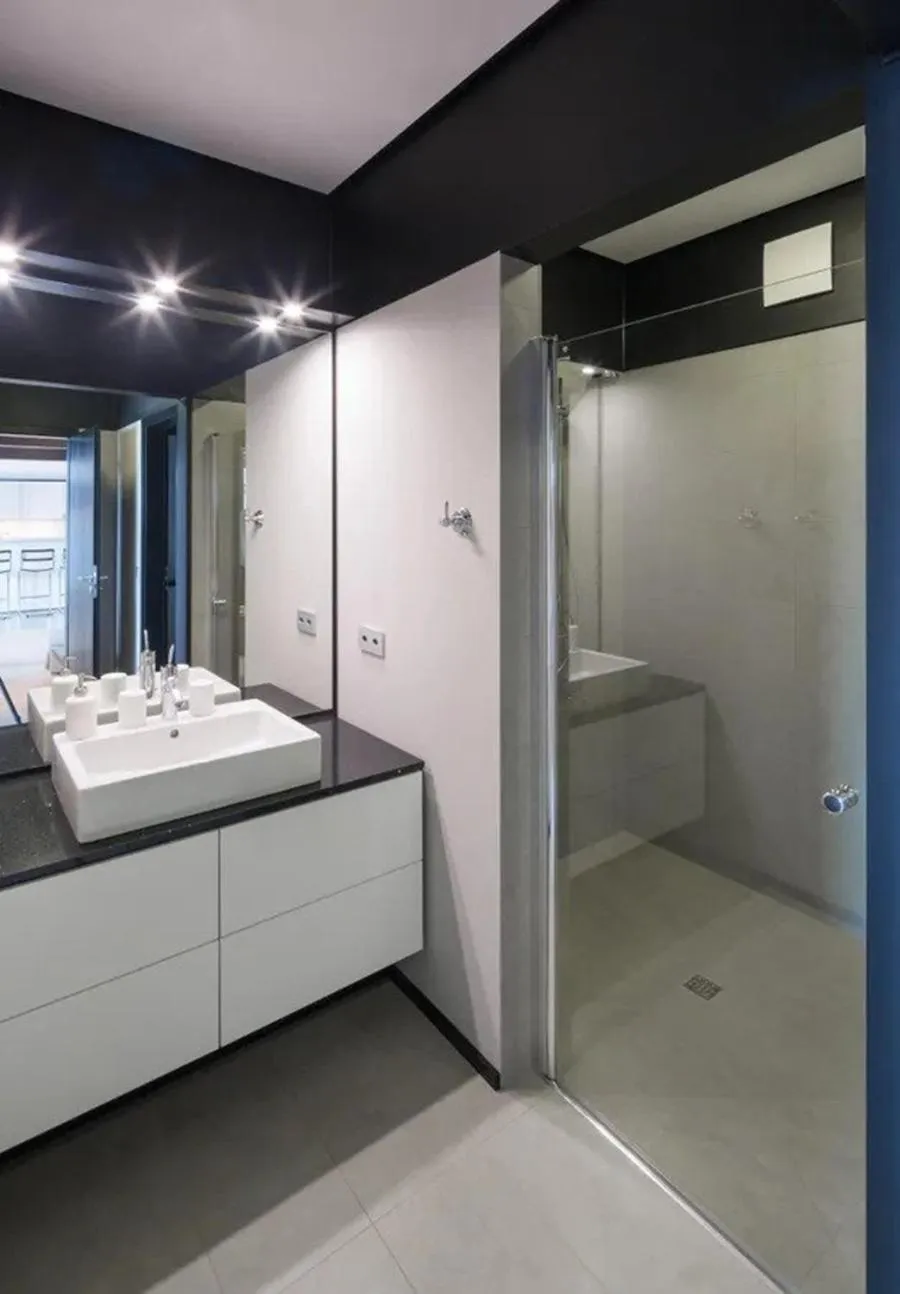 Bathroom in Lauchernalp Resort Residences