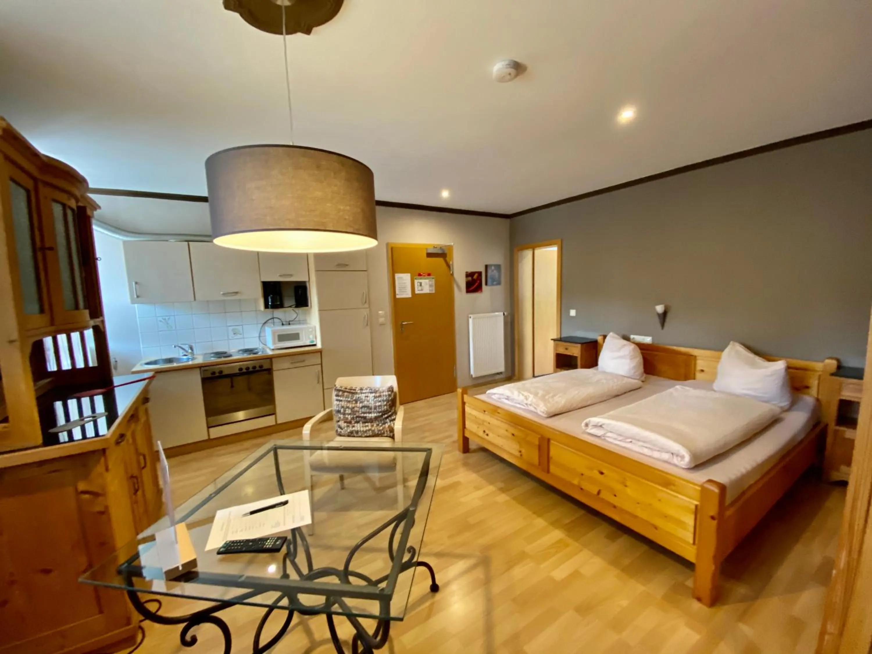 Photo of the whole room, Bed in Almehof Thöne