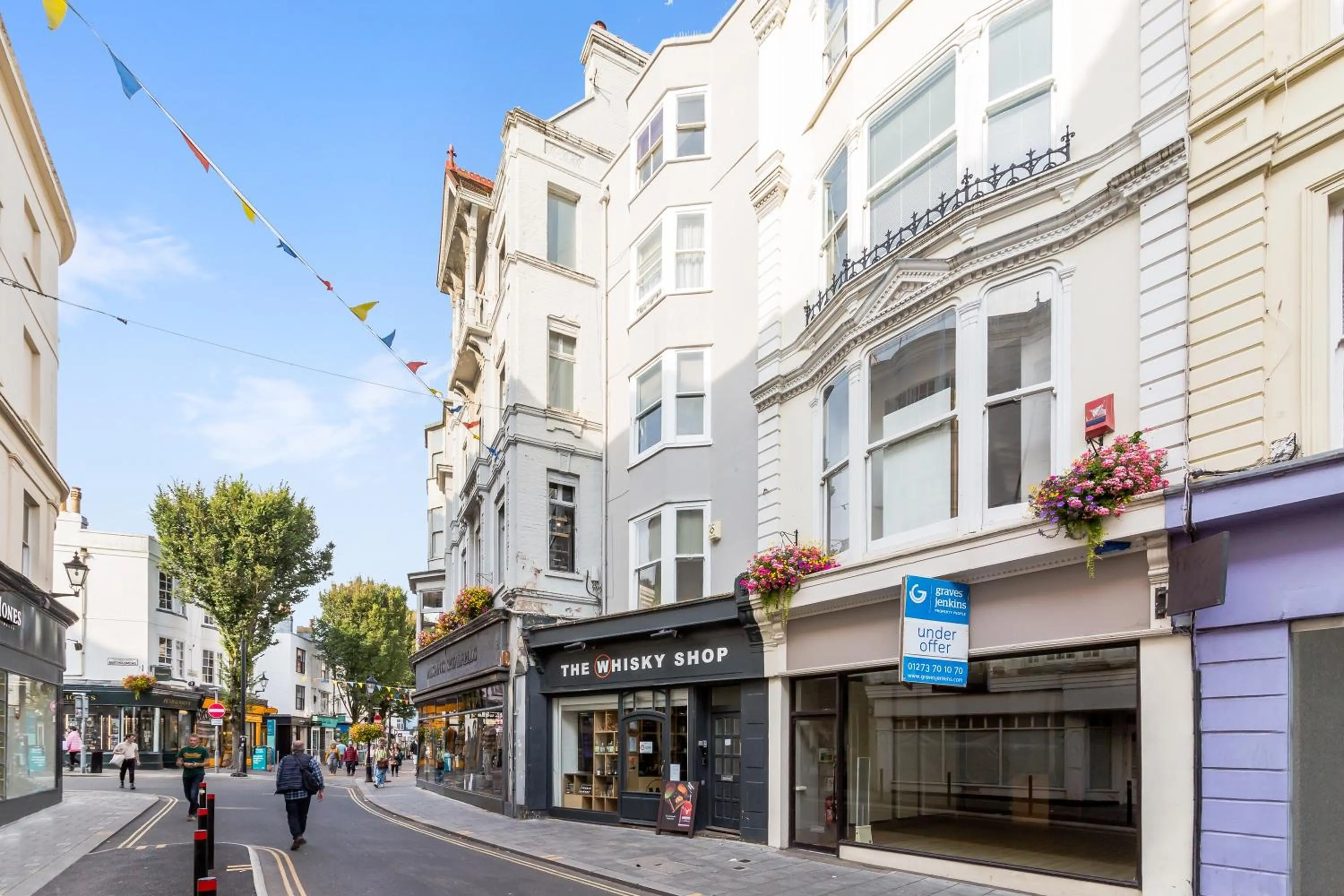 Property building in STUDIO IN THE LANES BRIGHTON