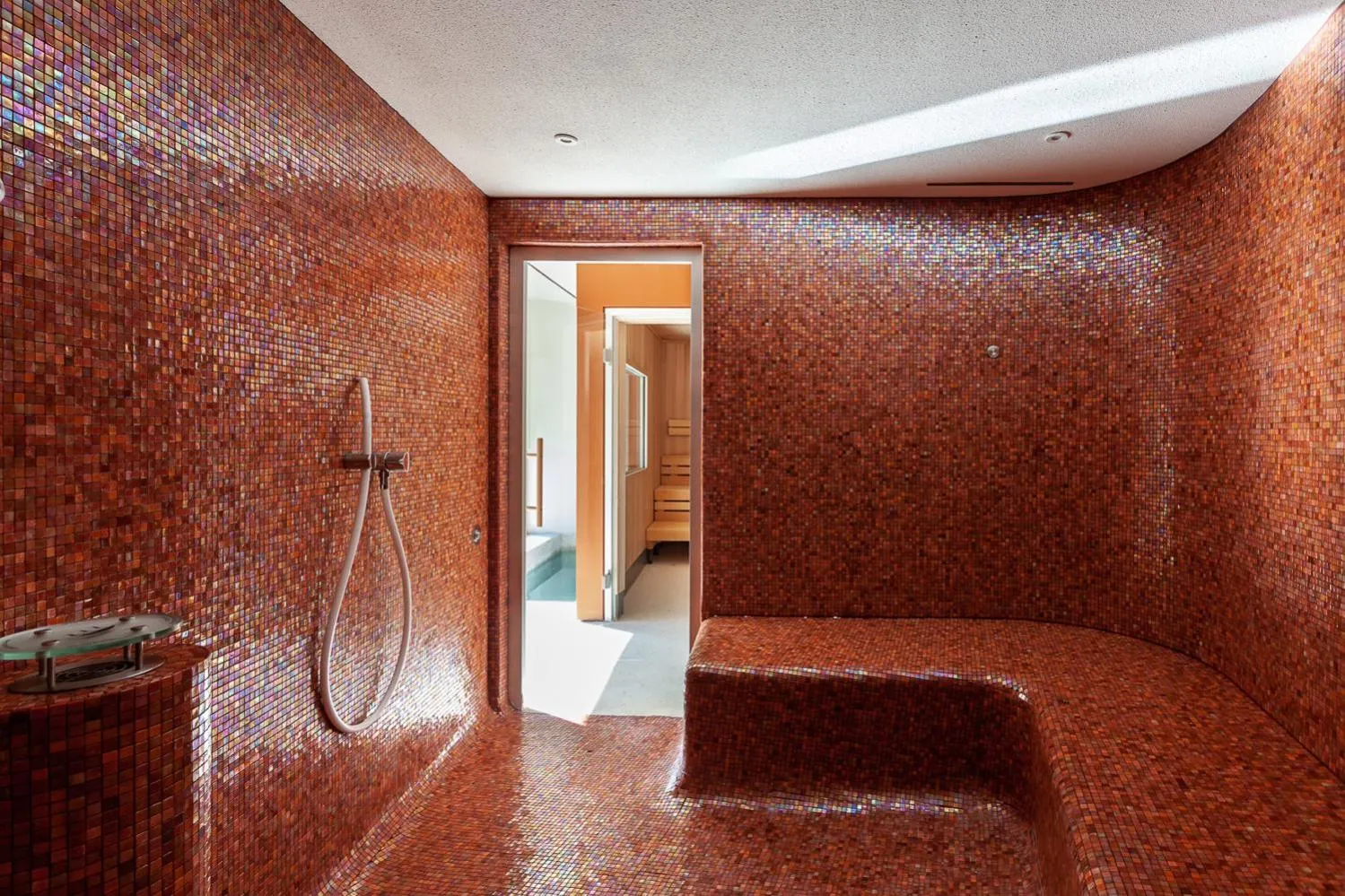 Steam room in Noūs Santorini