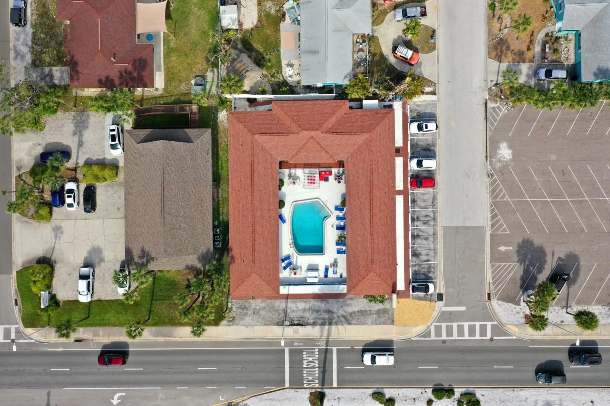 Property building in Sun Island Motel