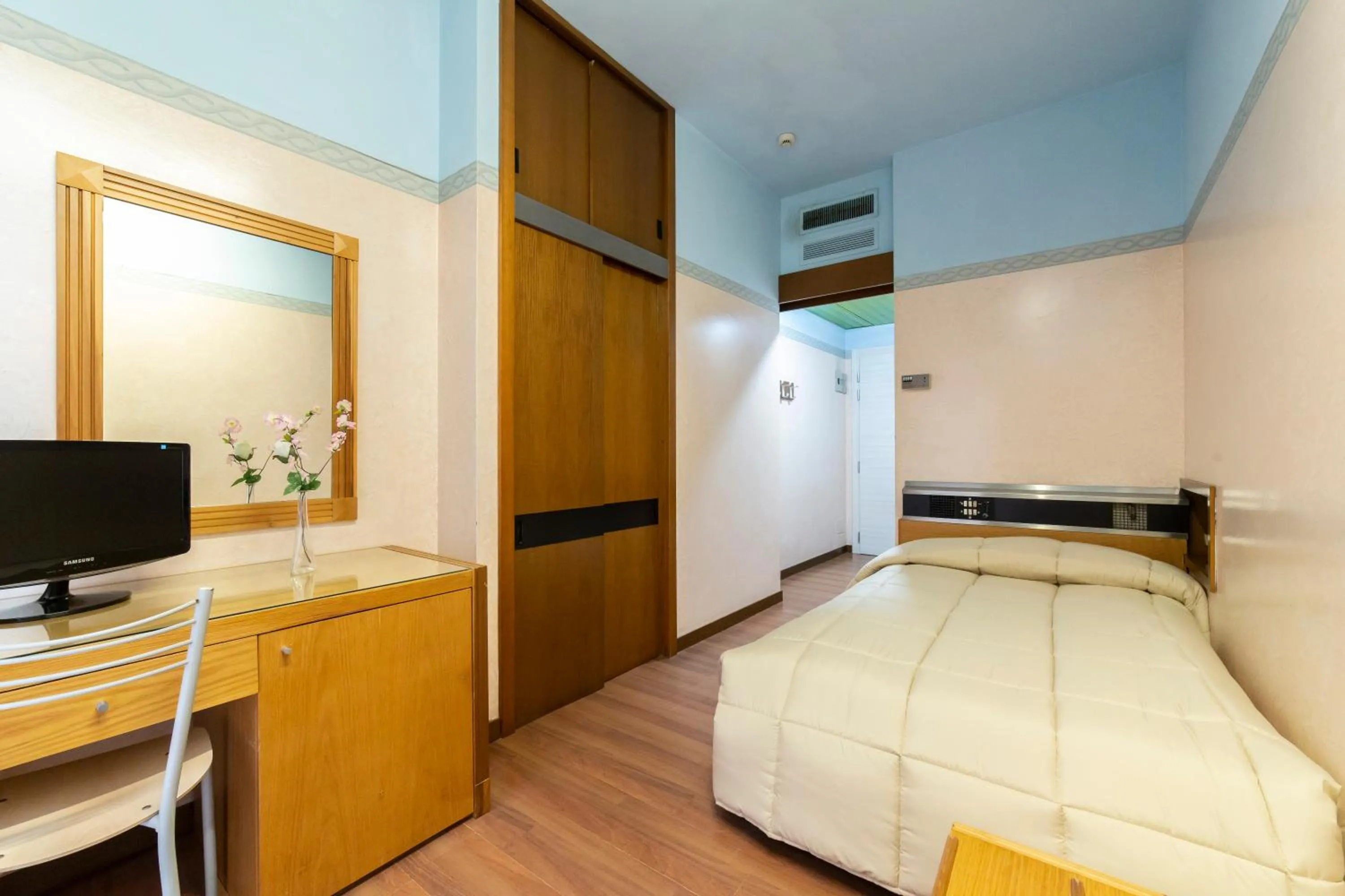 Bedroom, Bed in Park Hotel