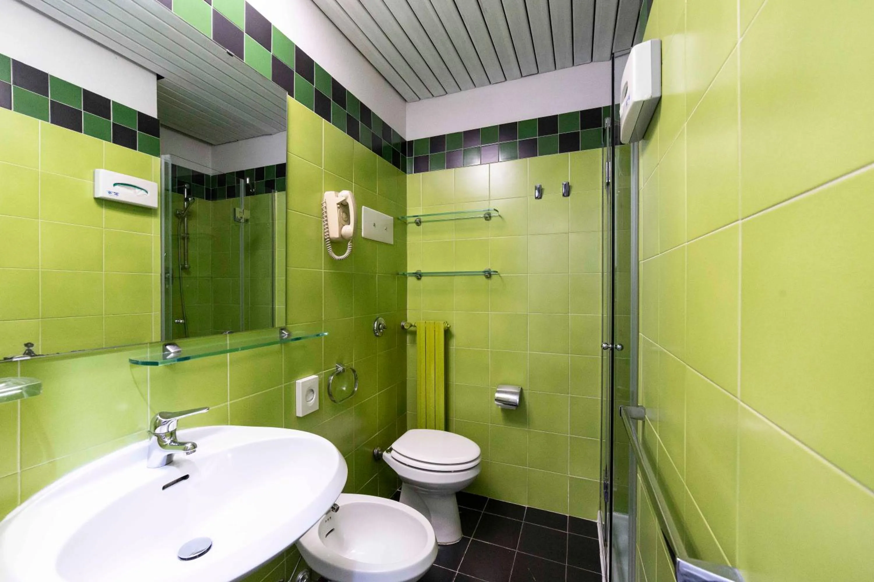 Bathroom in Park Hotel