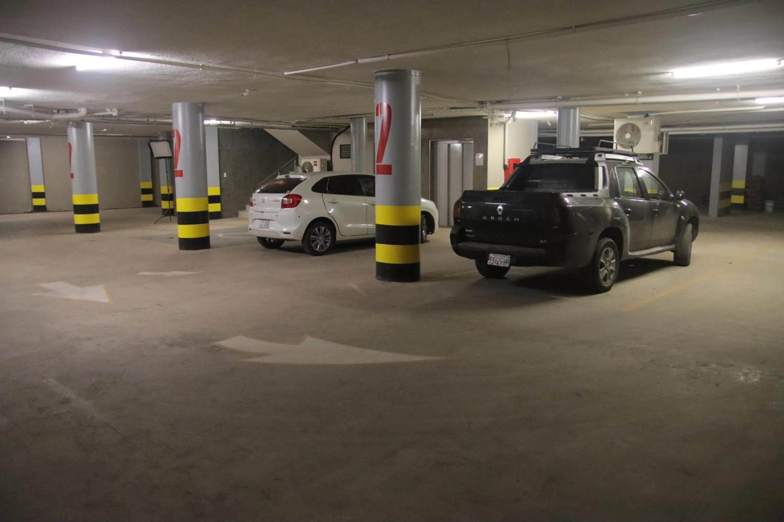 Parking in HOTEL OSHO